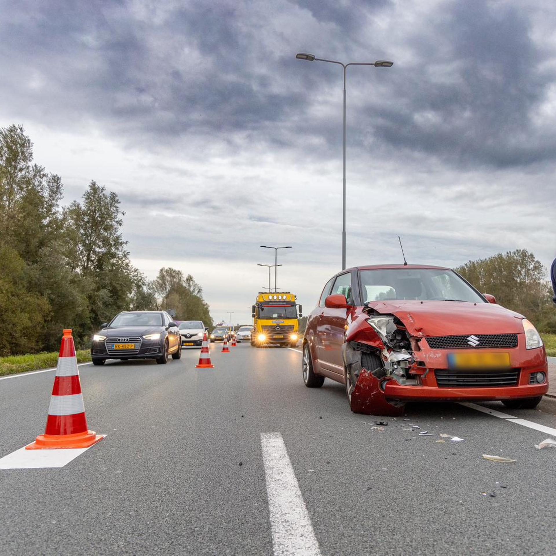 Gewonde Bij Kettingbotsing Met Vijf Autos In Hoofddorp Noordhollands