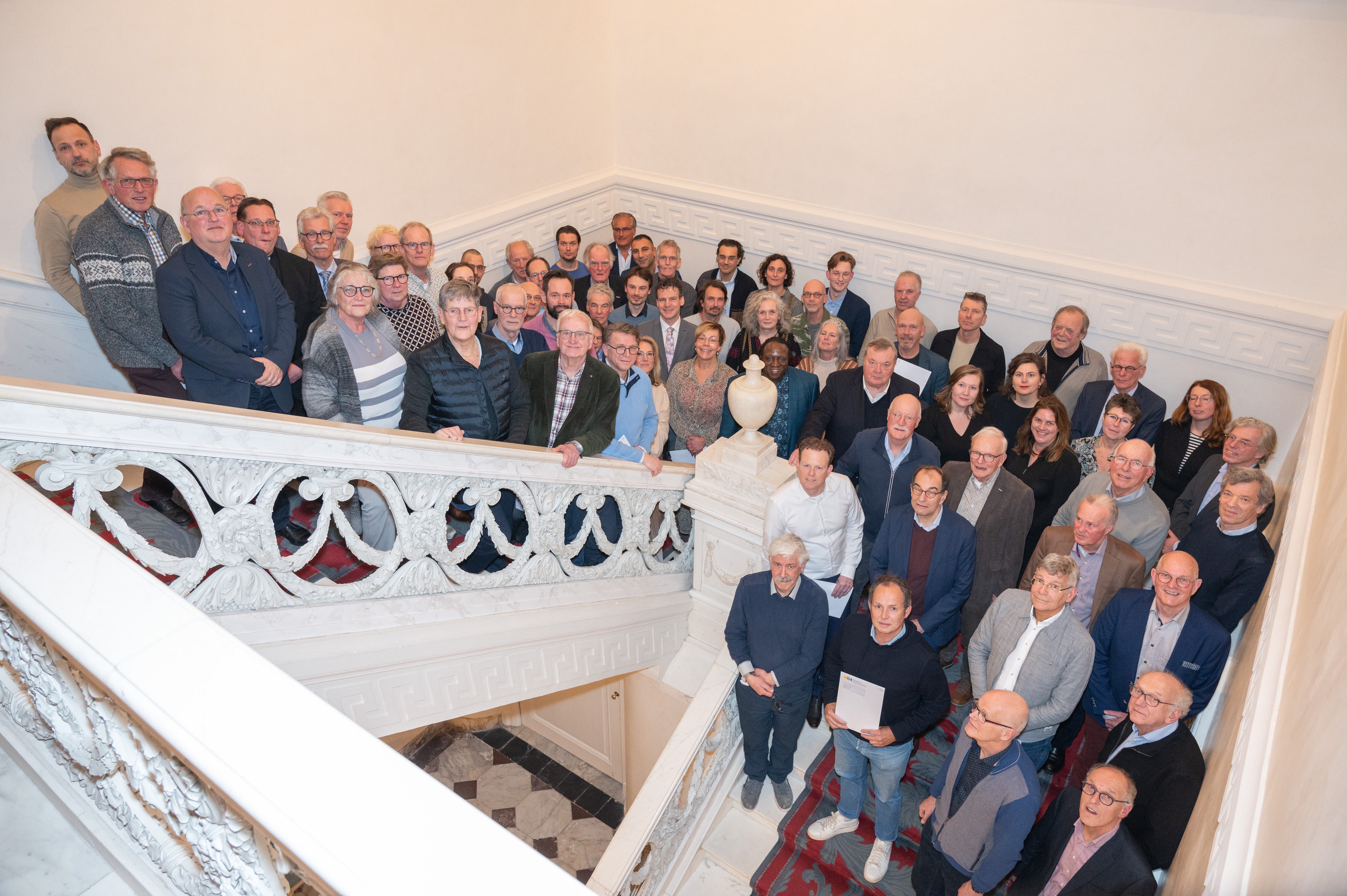 Tonnen provinciale subsidie voor restauratie monumentale kerken in Overveen en Haarlem