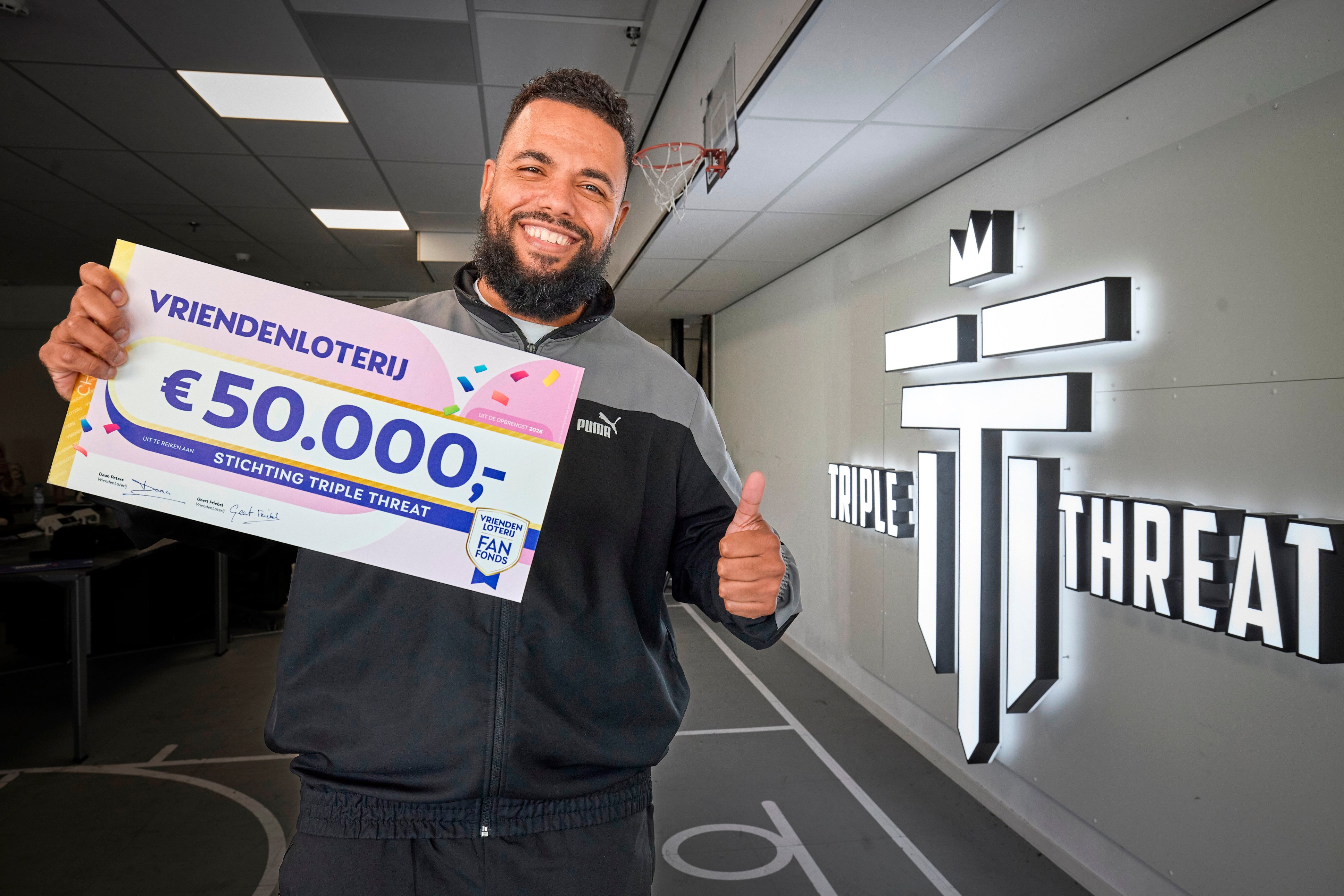 Triple Threat receives 50,000 euros for football program in Schalkwijk: 'There is faith in youth from neighborhoods like ours'