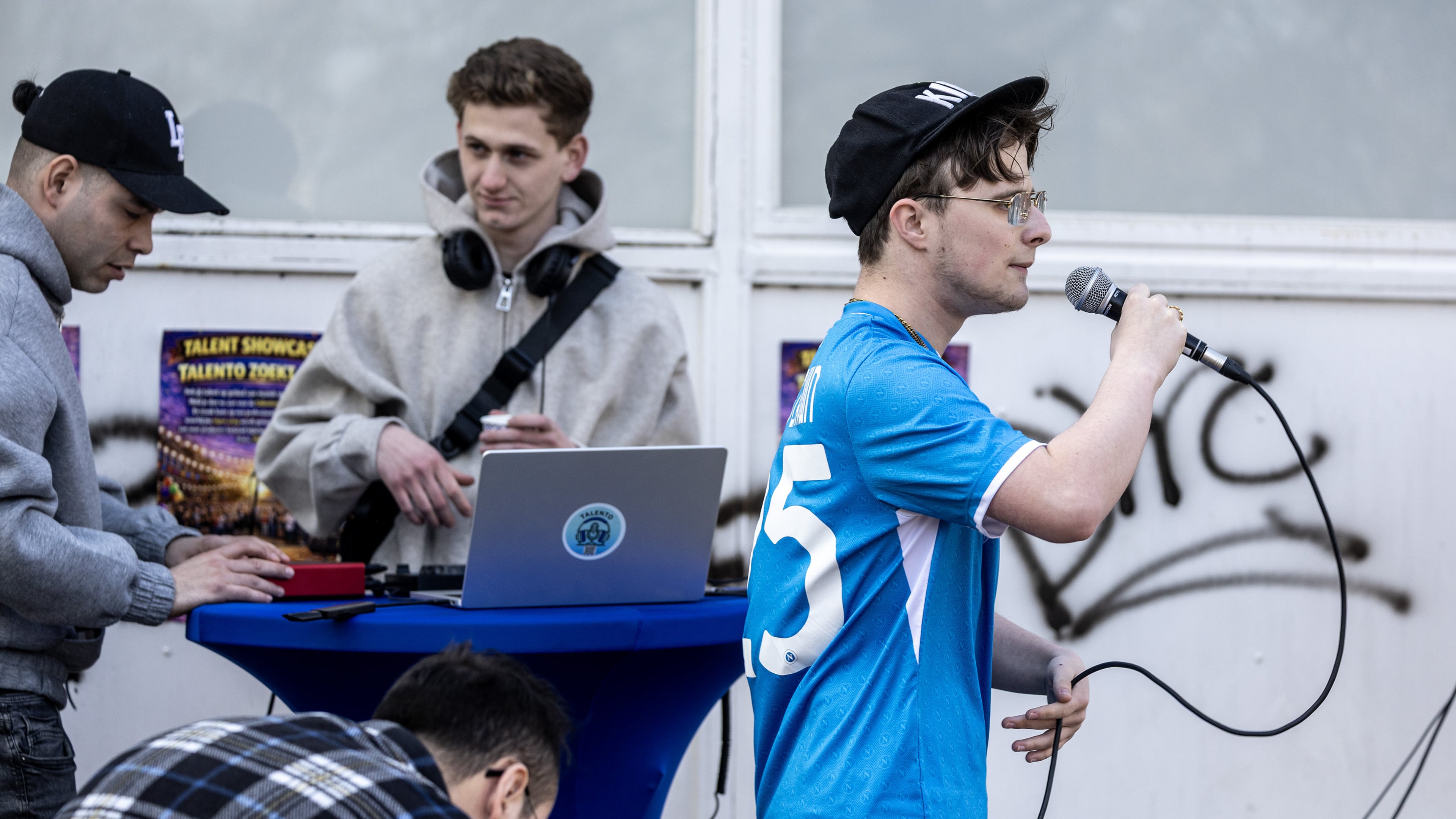 'Talento' kicks off with talent show in Delftwijk: 'Don't remember the name of the song, but it's very beautiful'