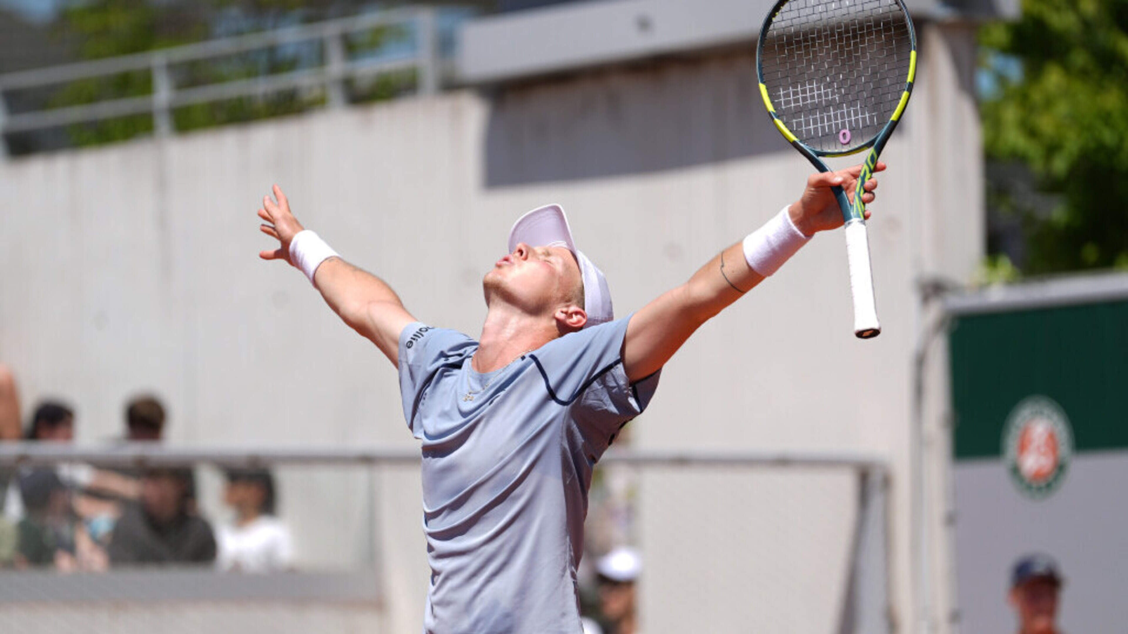 De Jong to play third match on Court 14 at Roland Garros on Friday
