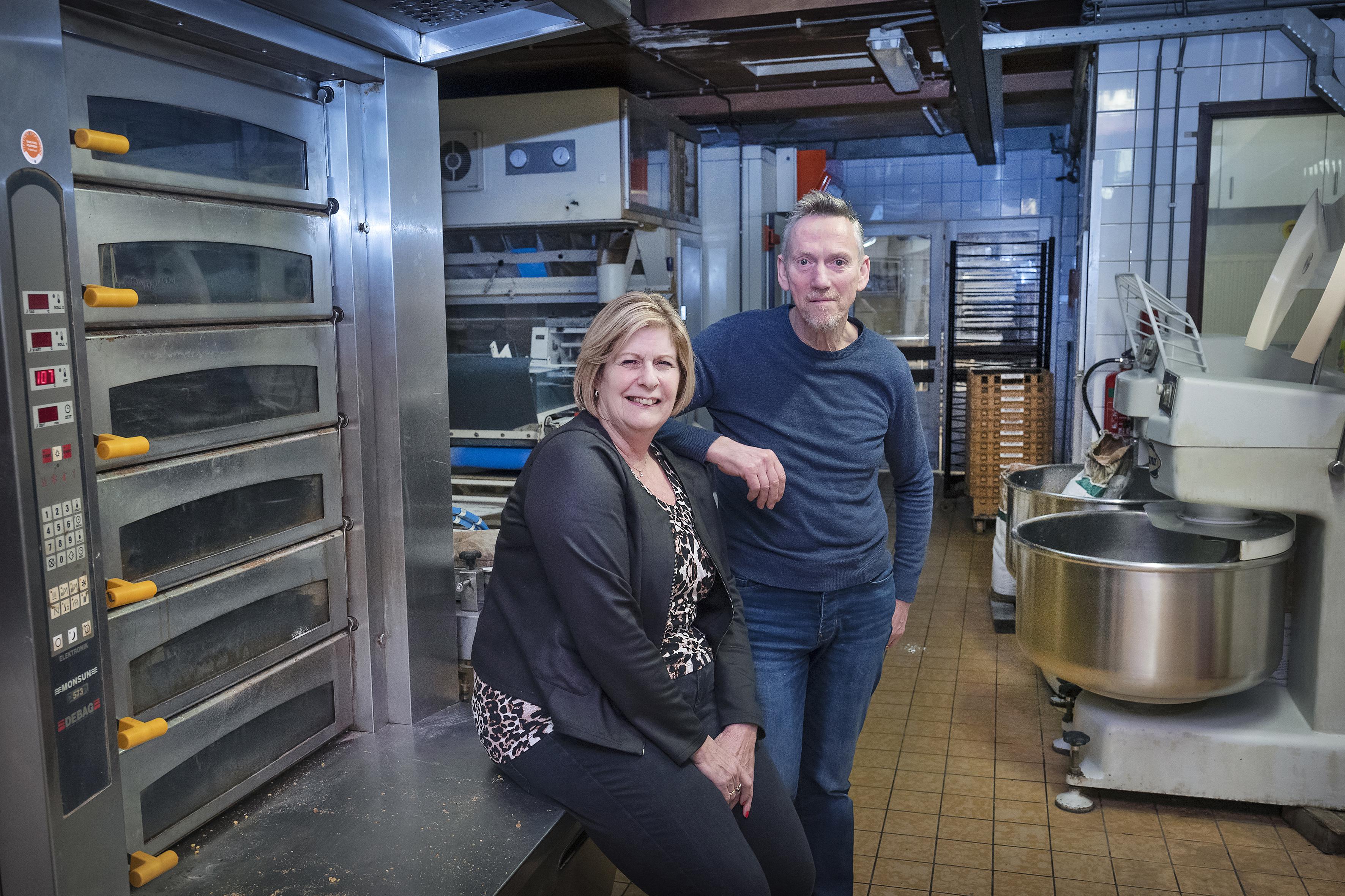 Een icoon verdwijnt uit Bennebroek: ’Na vijftig jaar werken als bakker is het genoeg geweest’