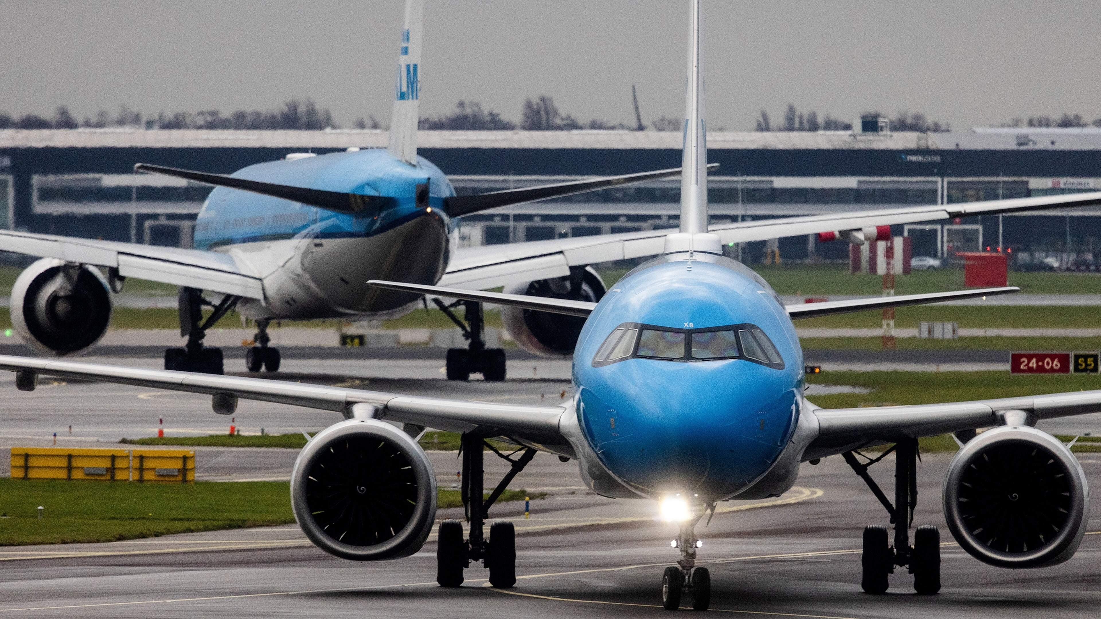 Dutch Safety Board investigates KLM collision at Schiphol
