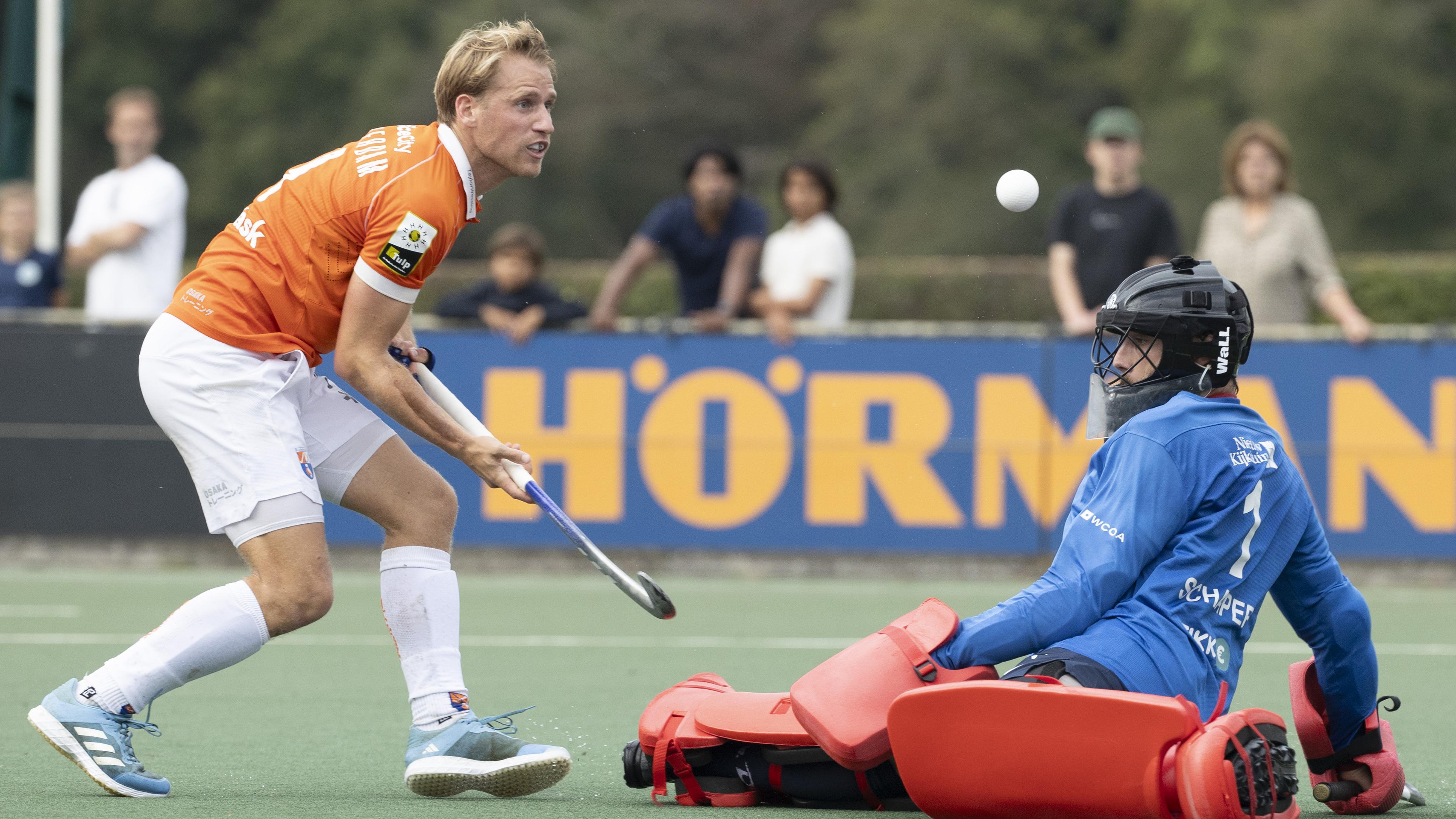 Bloemendaal staat in titelstrijd voor een schier onmogelijke opdracht na schrobbering tegen Kampong