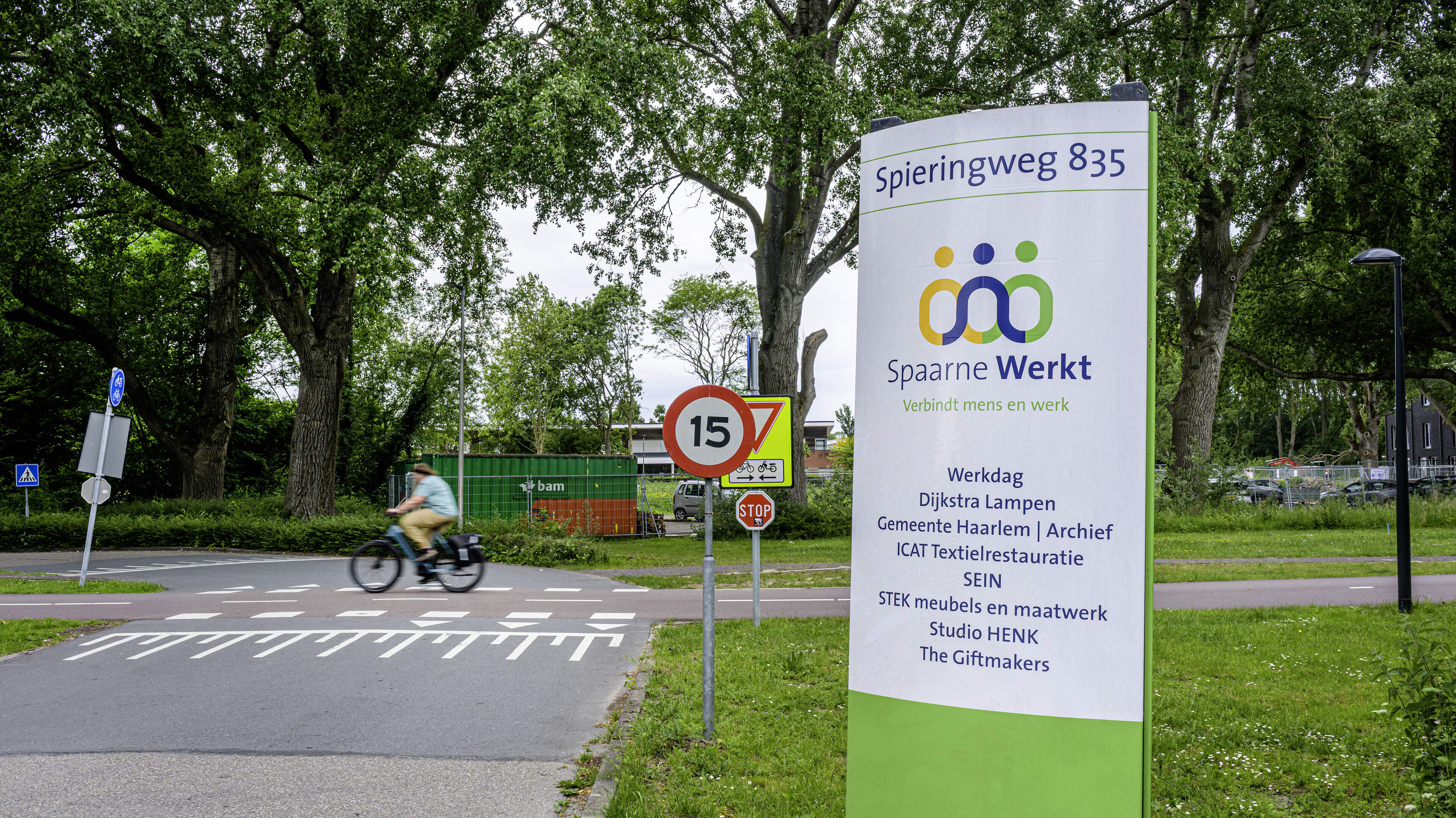 ‘No drastic cuts for Spaarne Werkt,’ say Haarlem politicians. ‘Better a financial than a social loss’