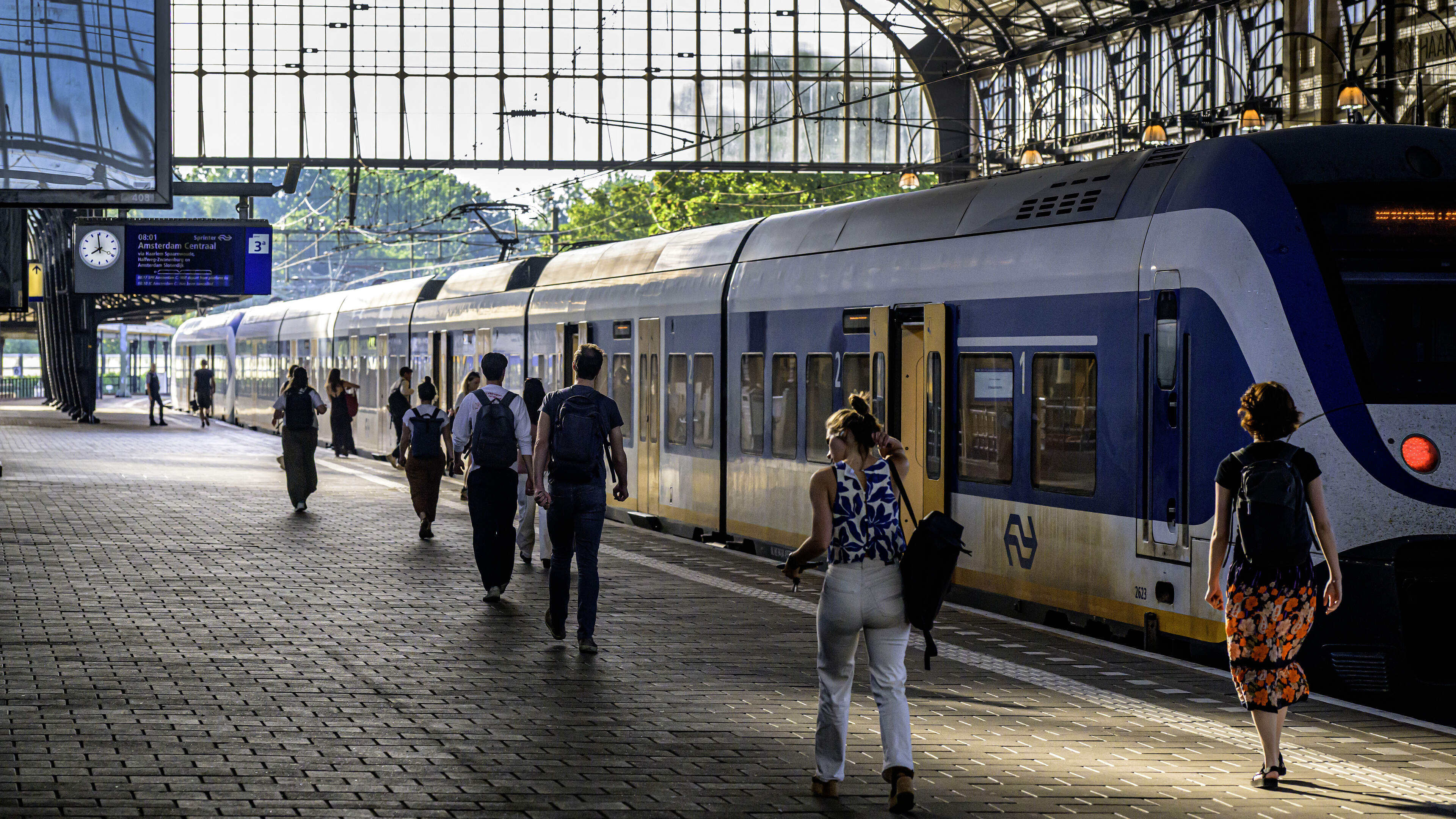 Haarlem station travelers take strike in their stride: ‘Understanding on all sides as far as I’m concerned’