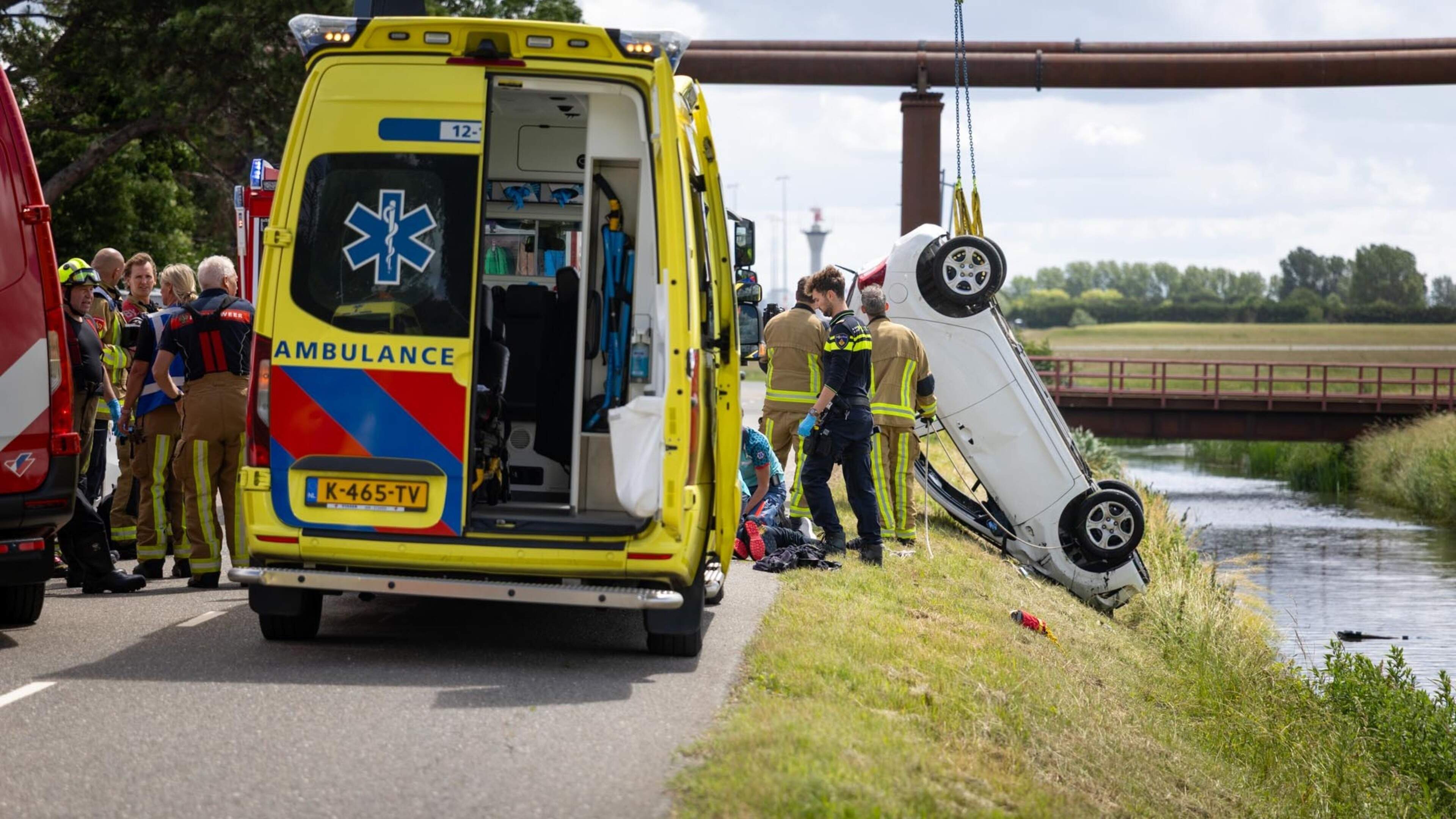 Motorist resuscitated after vehicle enters water in Hoofddorp