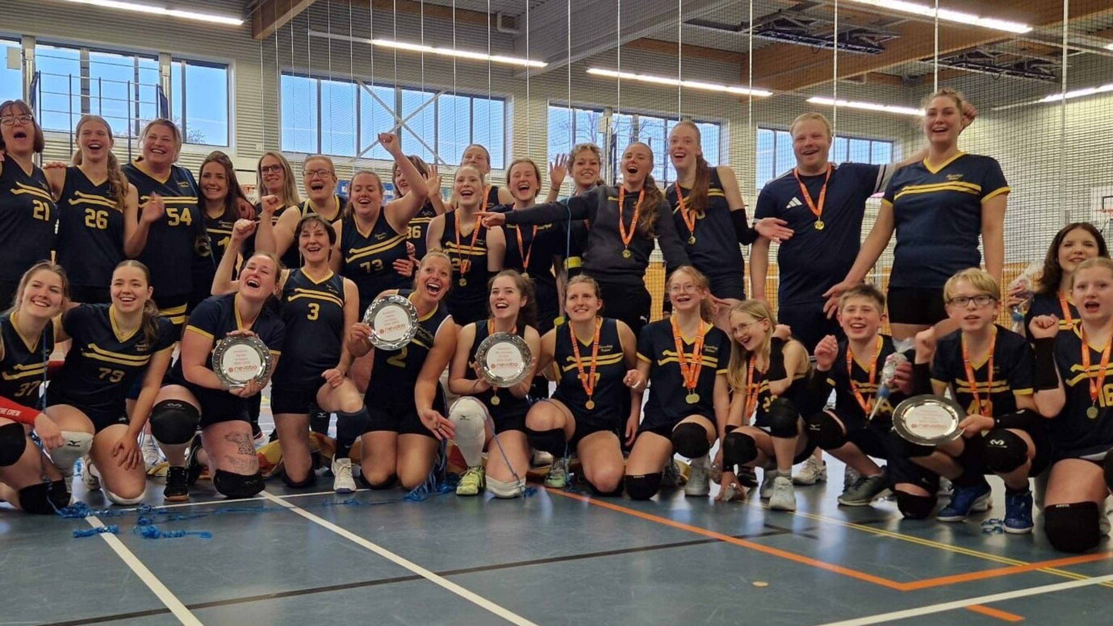 The kickoff of the winners' ball: From badminton to pickleball and volleyball to street dance