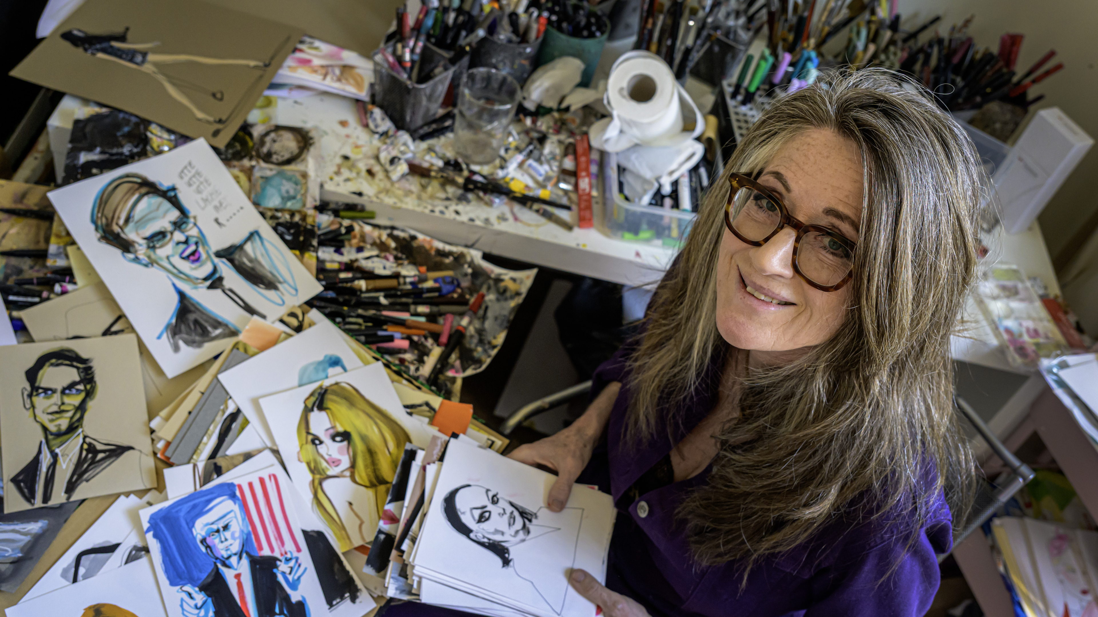 Haarlem's Astrid Vos finds new passion in drawing and painting characteristic portraits: 'I wanted to create something of my own'