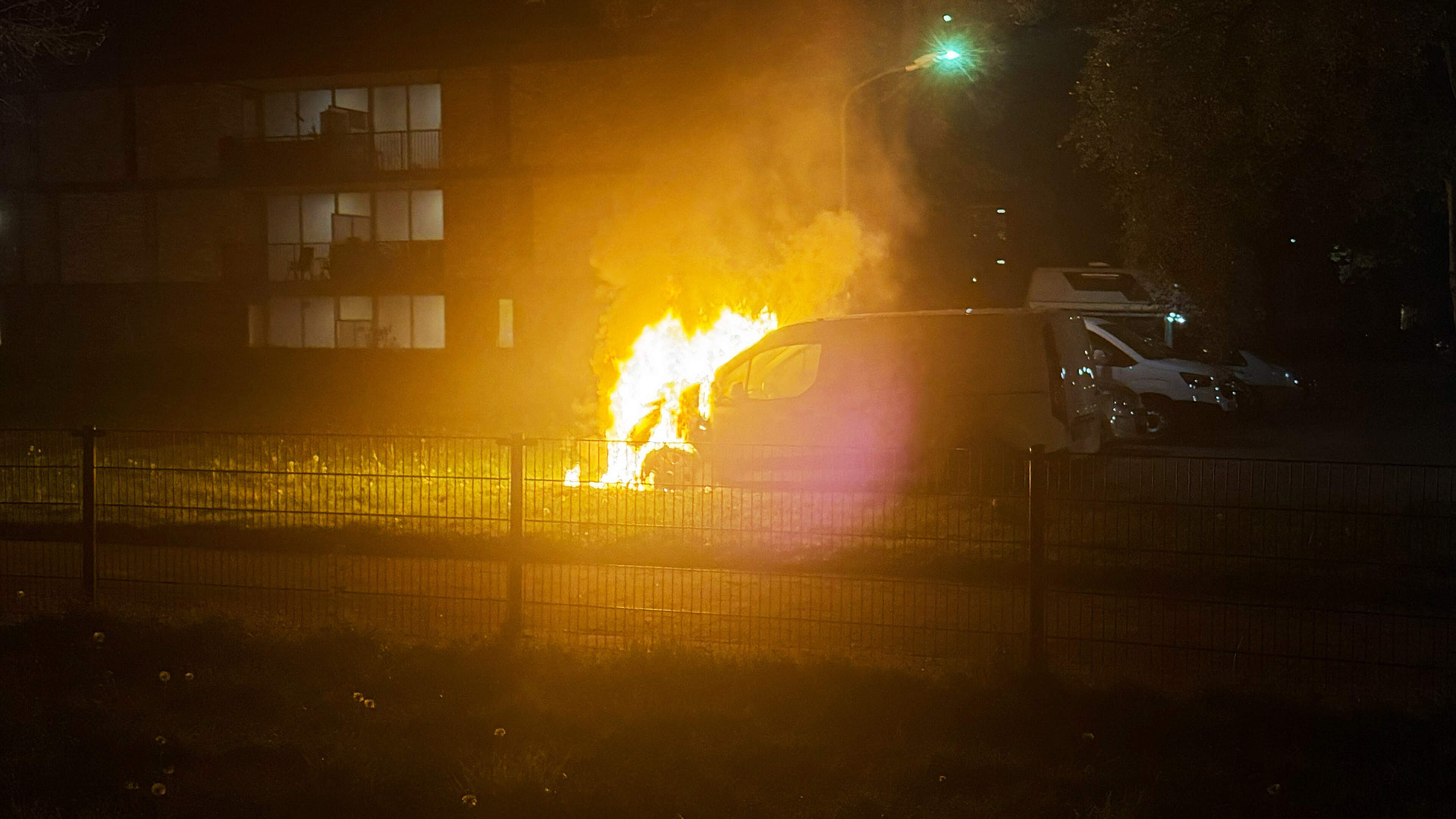 Commercial vehicle damaged by fire in Haarlem parking lot