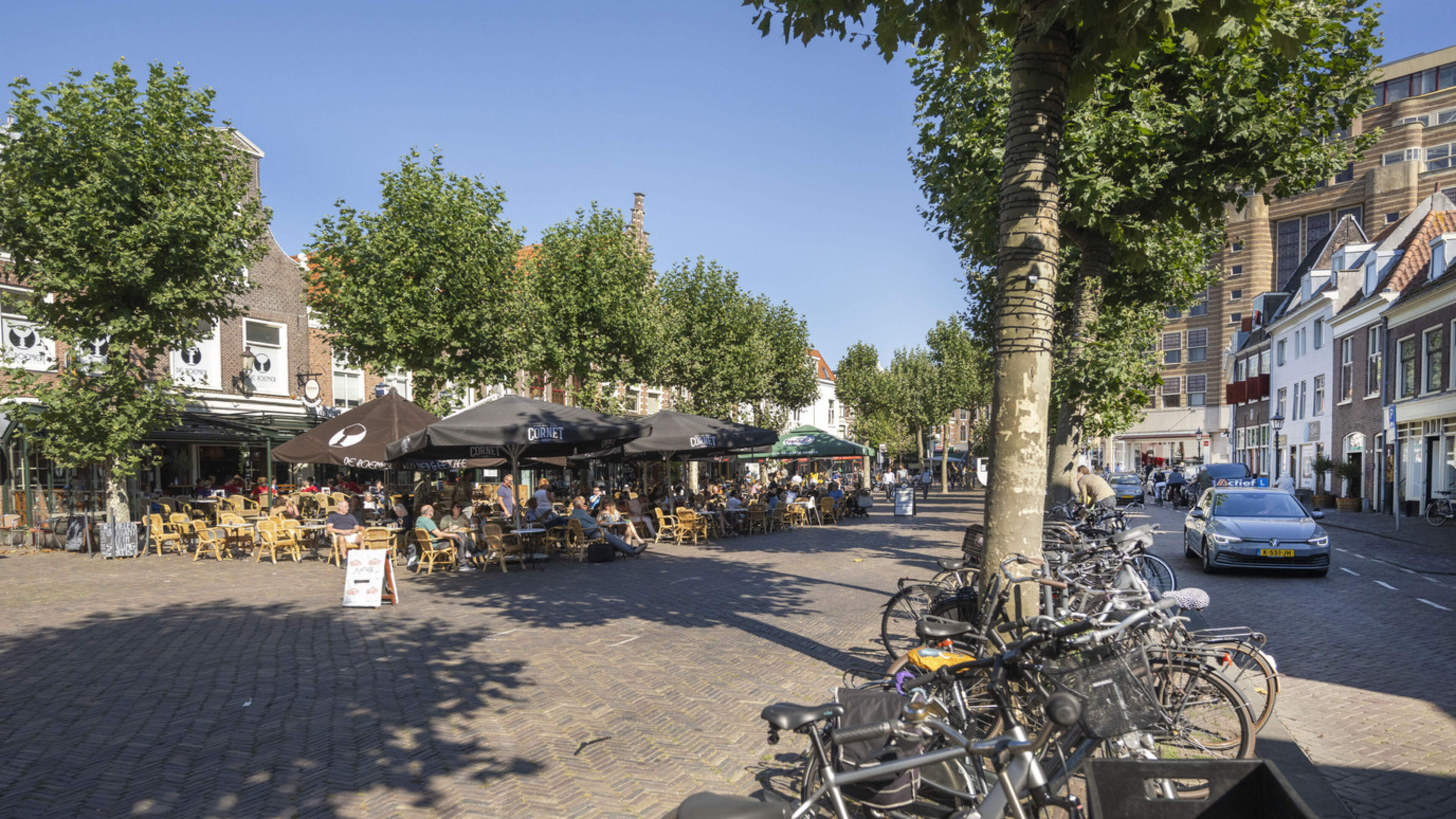 Flea market returns to Haarlem's Botermarkt every Wednesday
