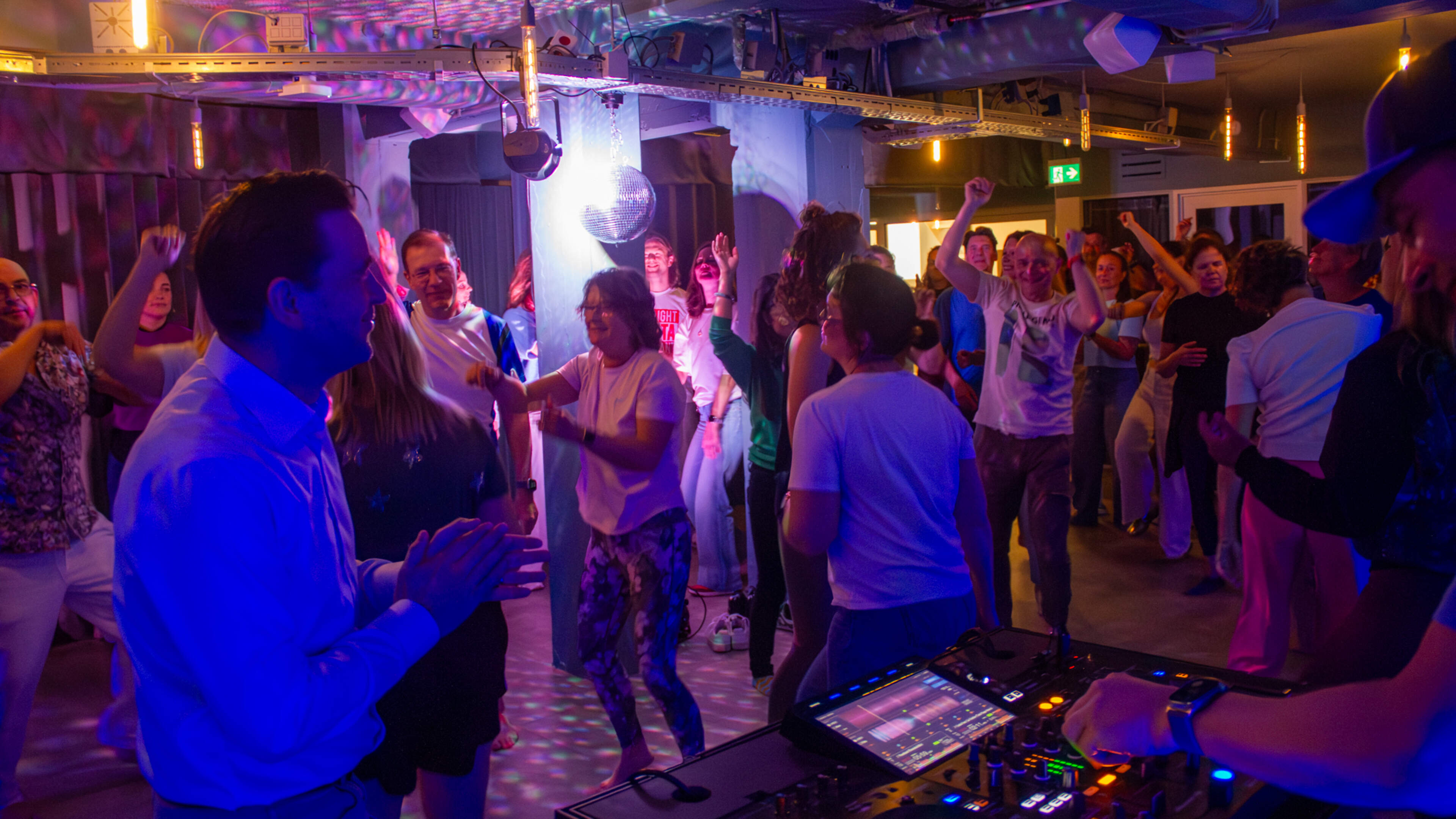 From club night to coffee rave: why young people are ditching bars for morning parties like Rise & Rave in Haarlem