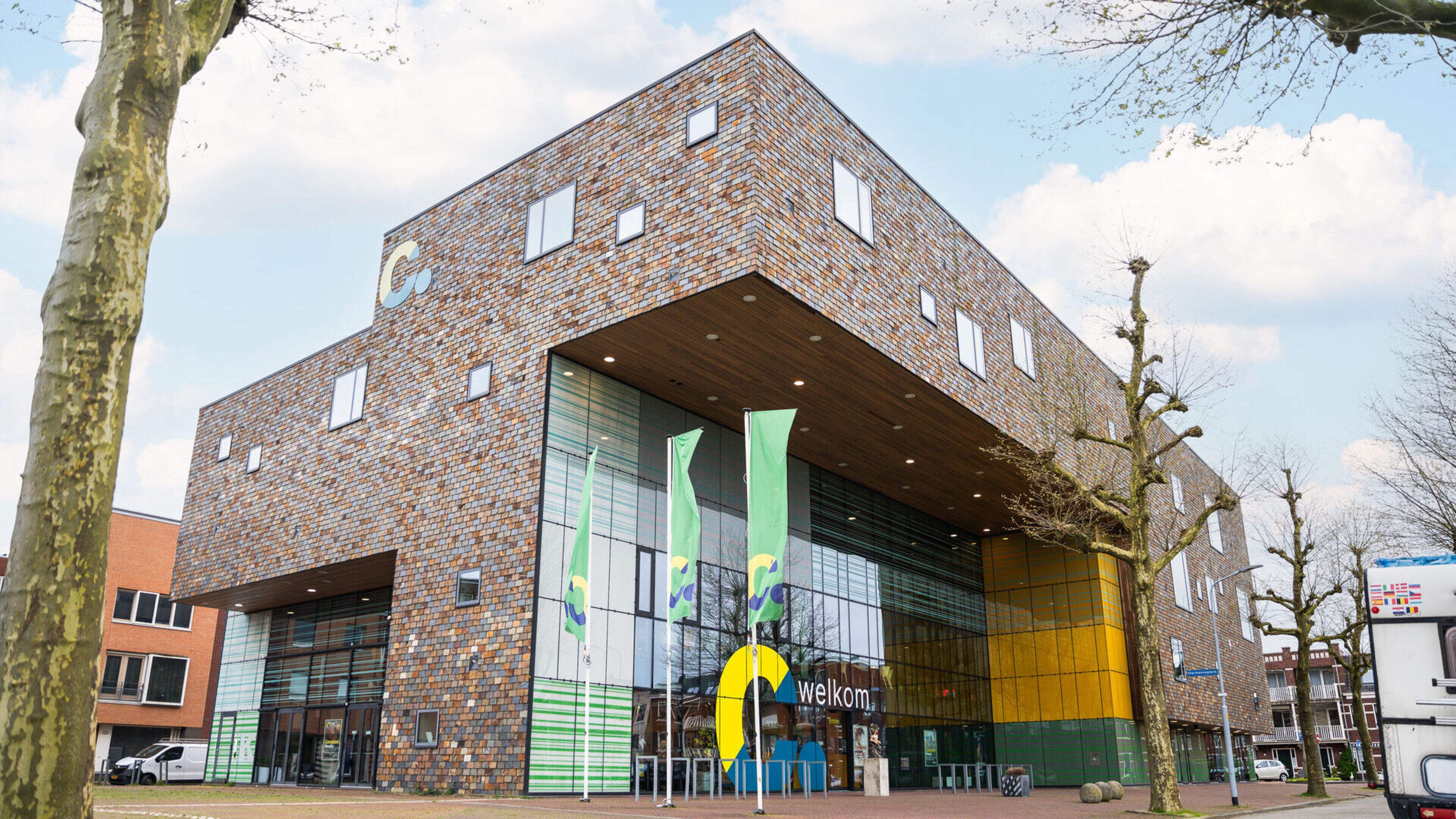 Cause of cracks in Nieuw-Vennep’s Cpunt building still unknown: 'Best-case scenario to reopen after weekend'