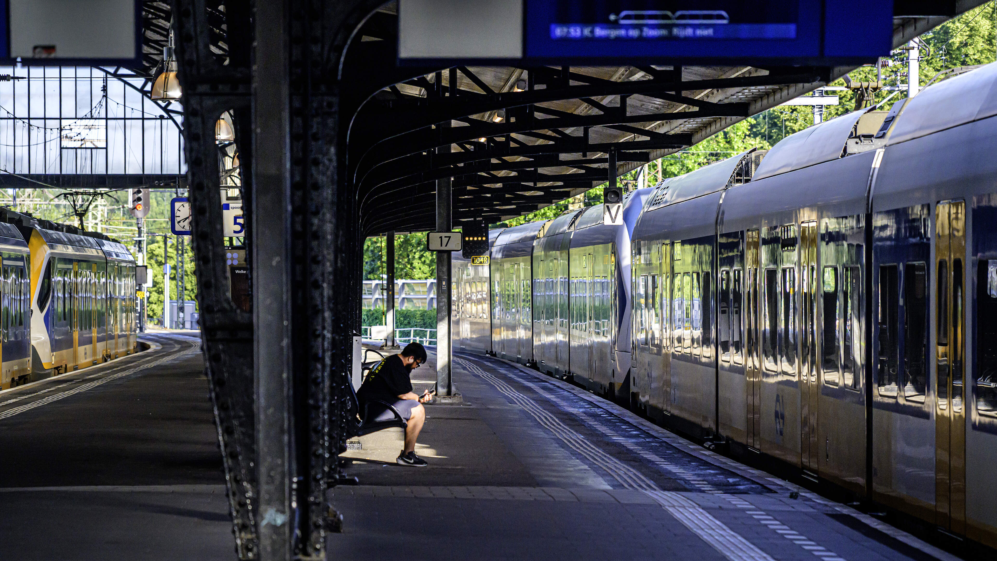 Public transport strike during rush hour: Can you still get to work? ‘I’ve never seen it so quiet’