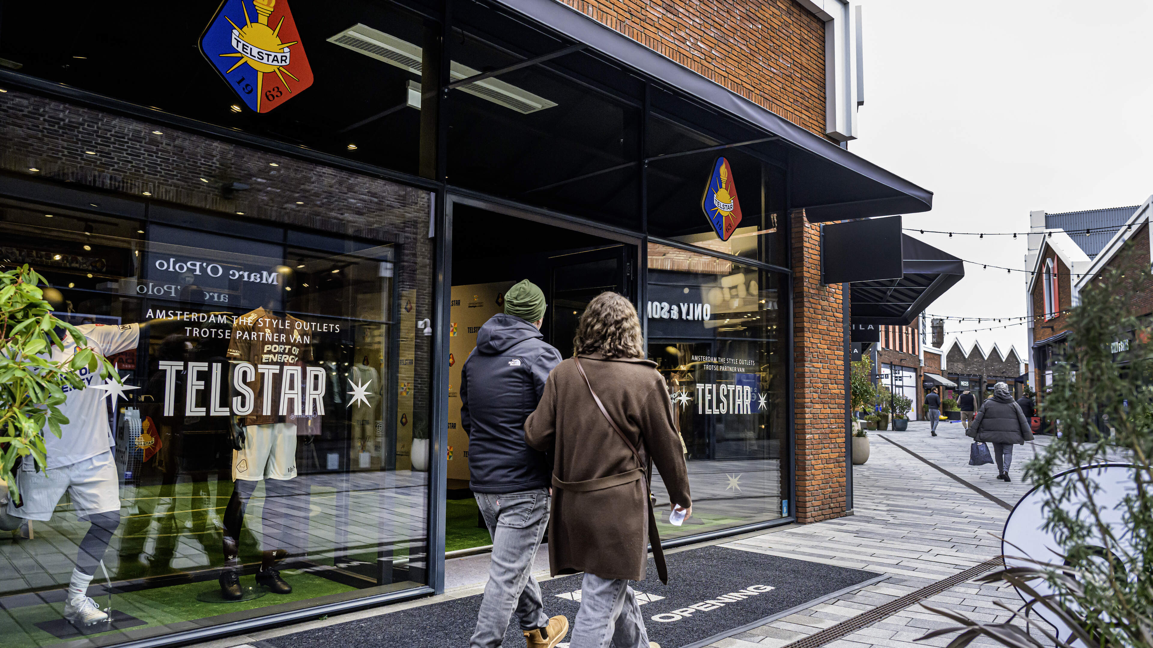 Telstar has its own ‘Experience’ at the Halfweg outlet, though fans prefer a fan shop: ‘Pity, I would have liked to buy a shirt’