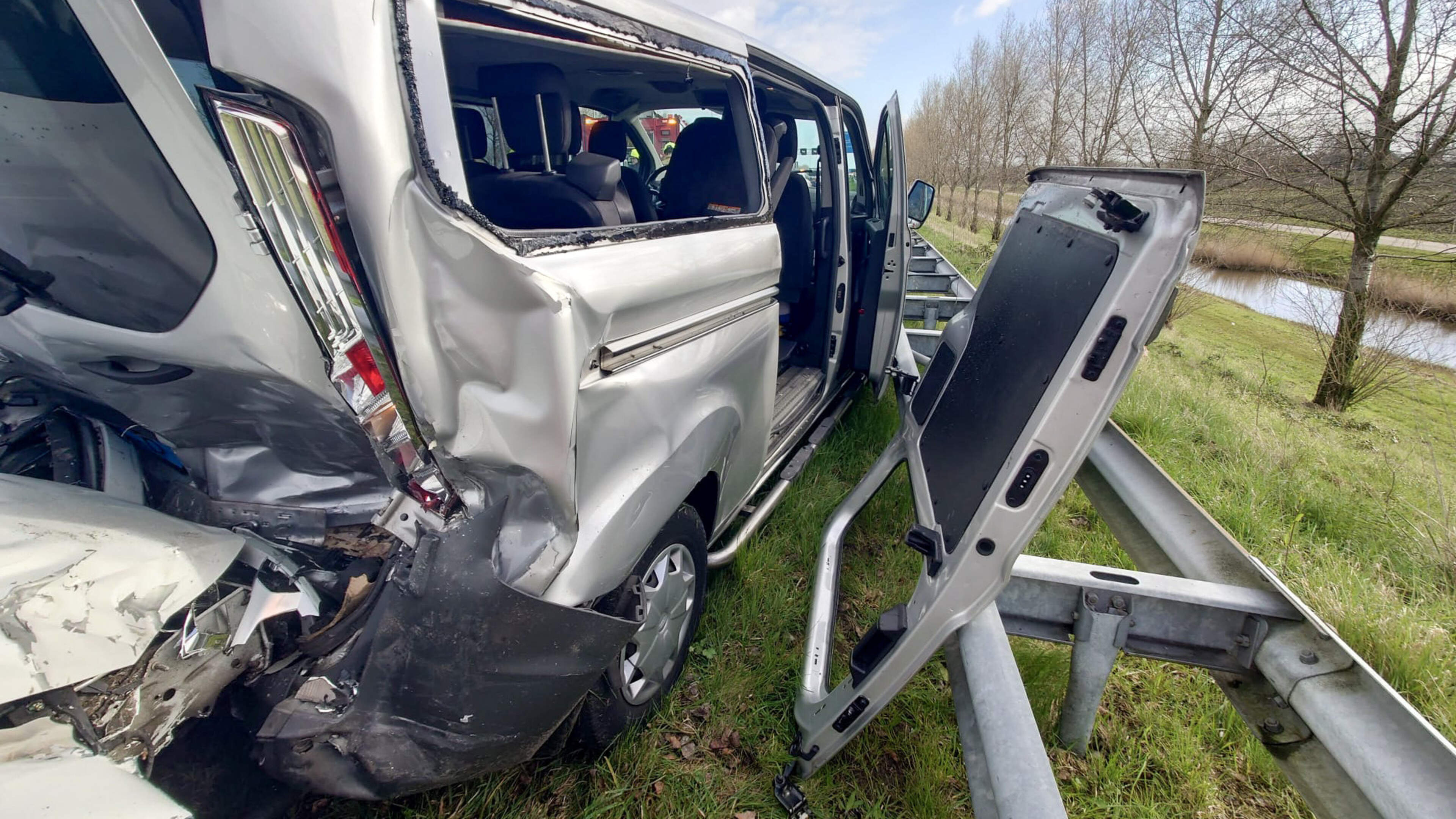 Two injured in collision on A4 hard shoulder near Weteringbrug