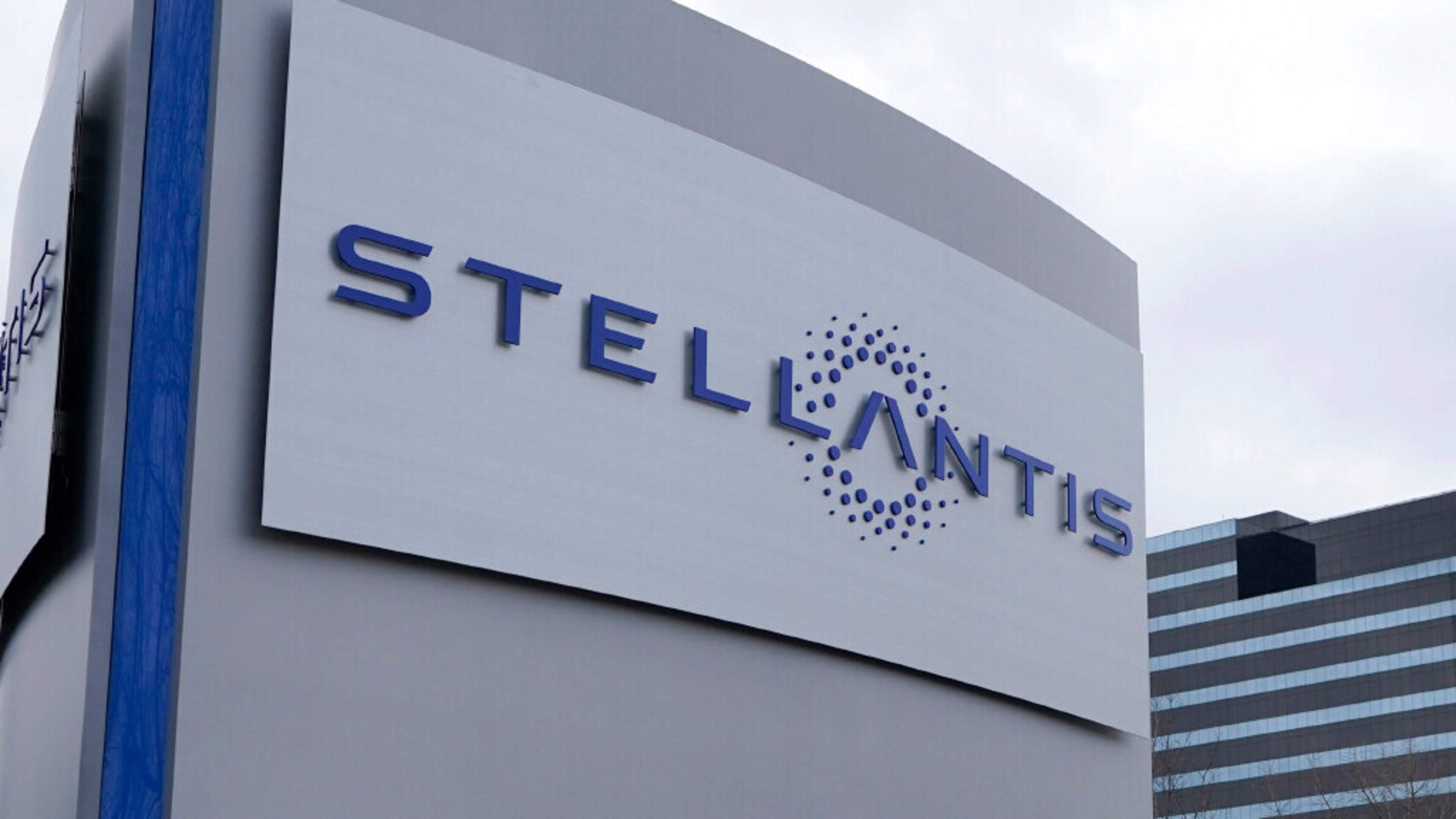 Stellantis recalls 700,000 vehicles worldwide