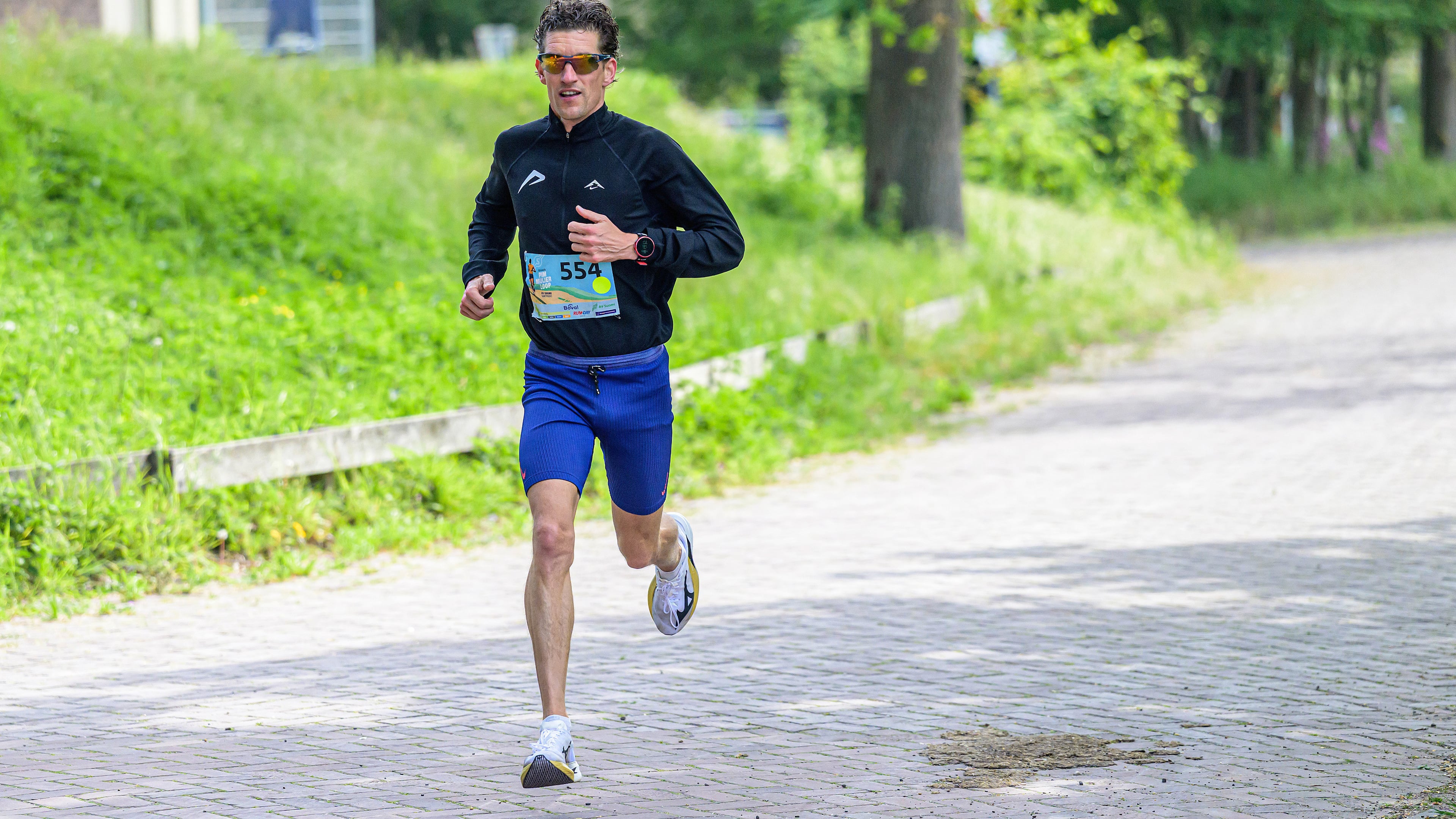 Winner Ronald Schröer praises founder of the Netherlands' oldest race: 'Without Pim there would have been no race today'