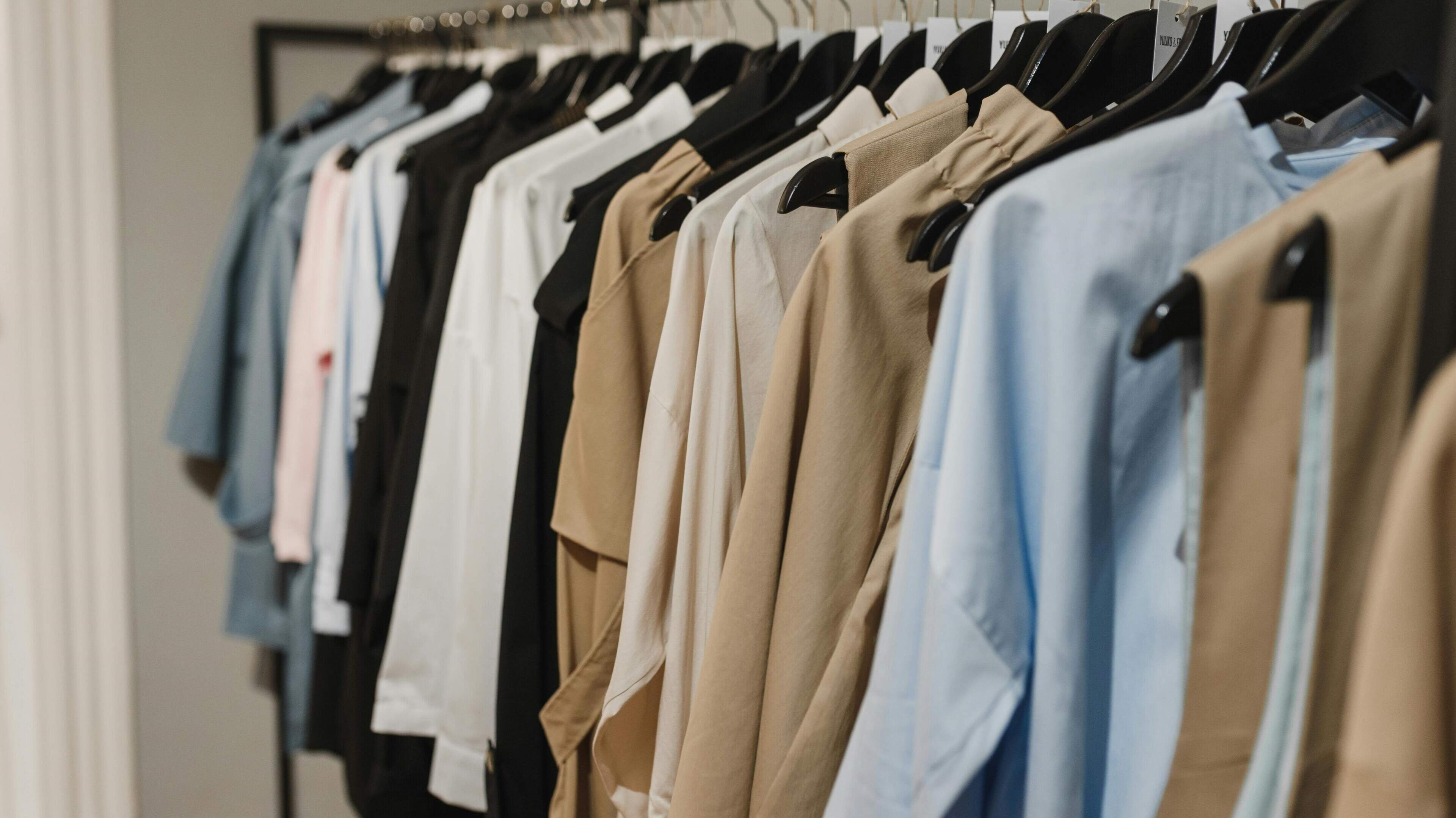 Clothing swap café for women: ‘If you don't wear it anymore, swap it’