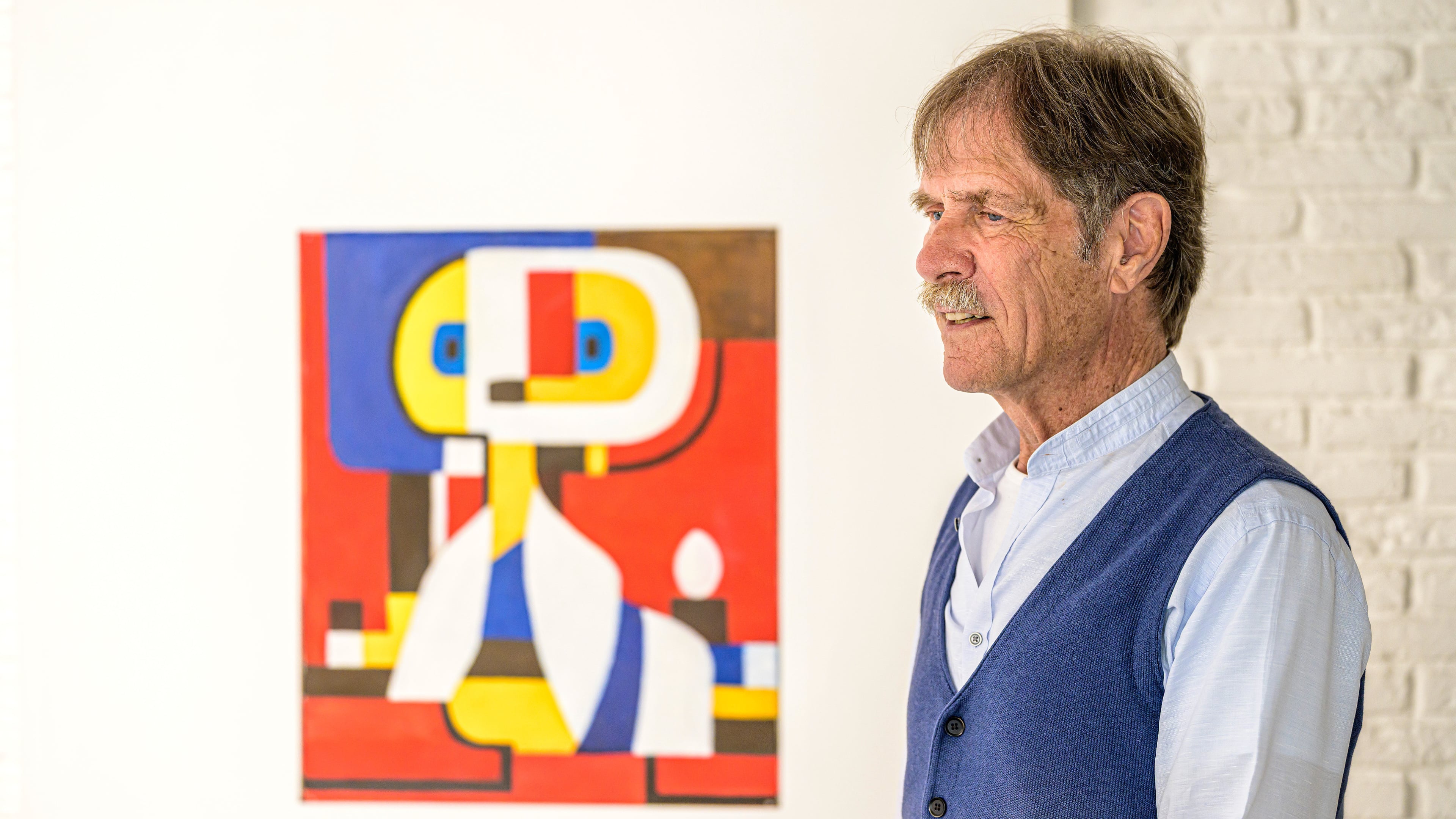 Beloved former Hillegom history teacher Ed Vellekoop finally shows everyone what he can do