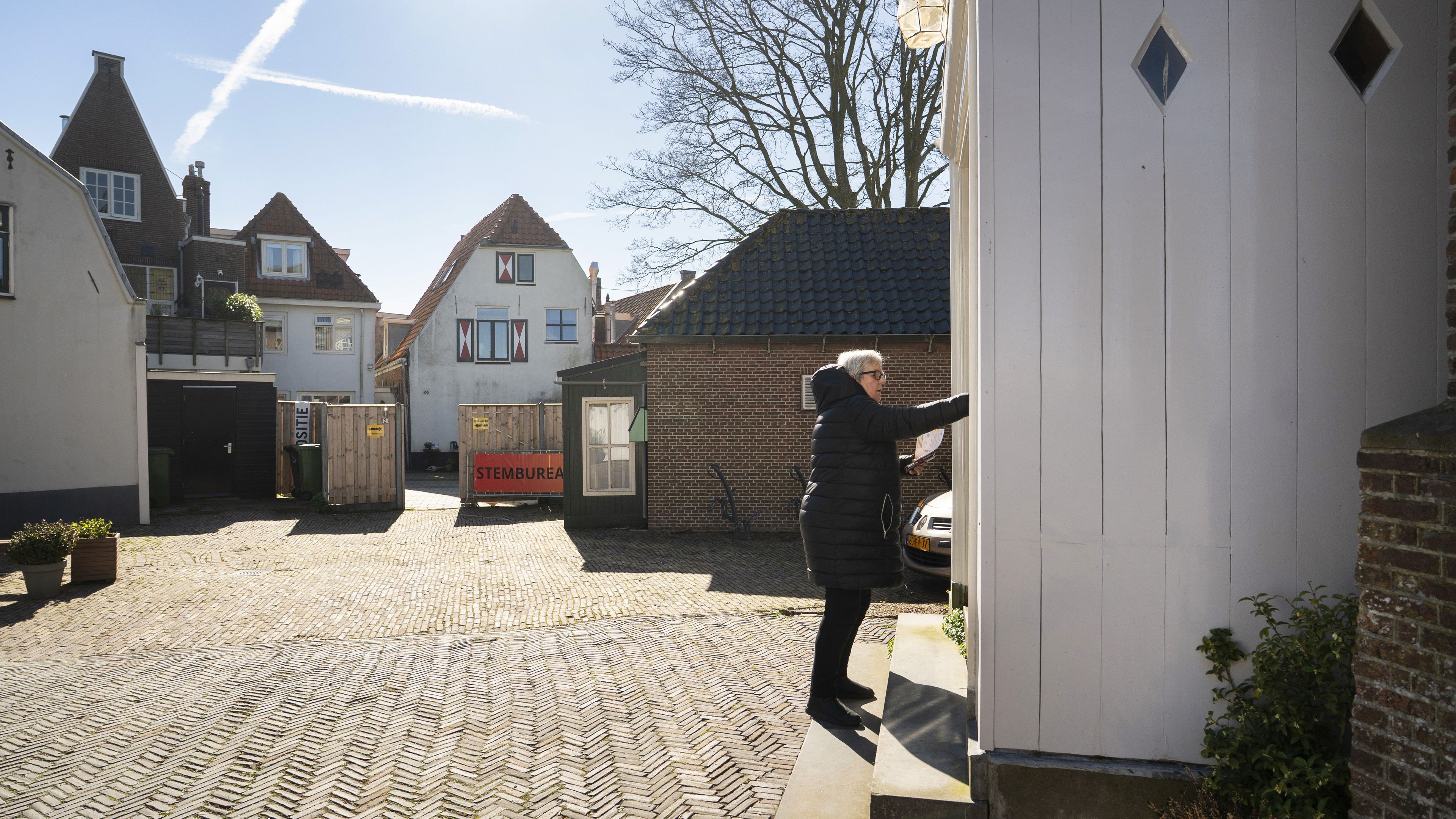 One part of Spaarndam votes for Haarlem, the other for Haarlemmermeer, causing confusion: ‘People are showing up at the wrong place’