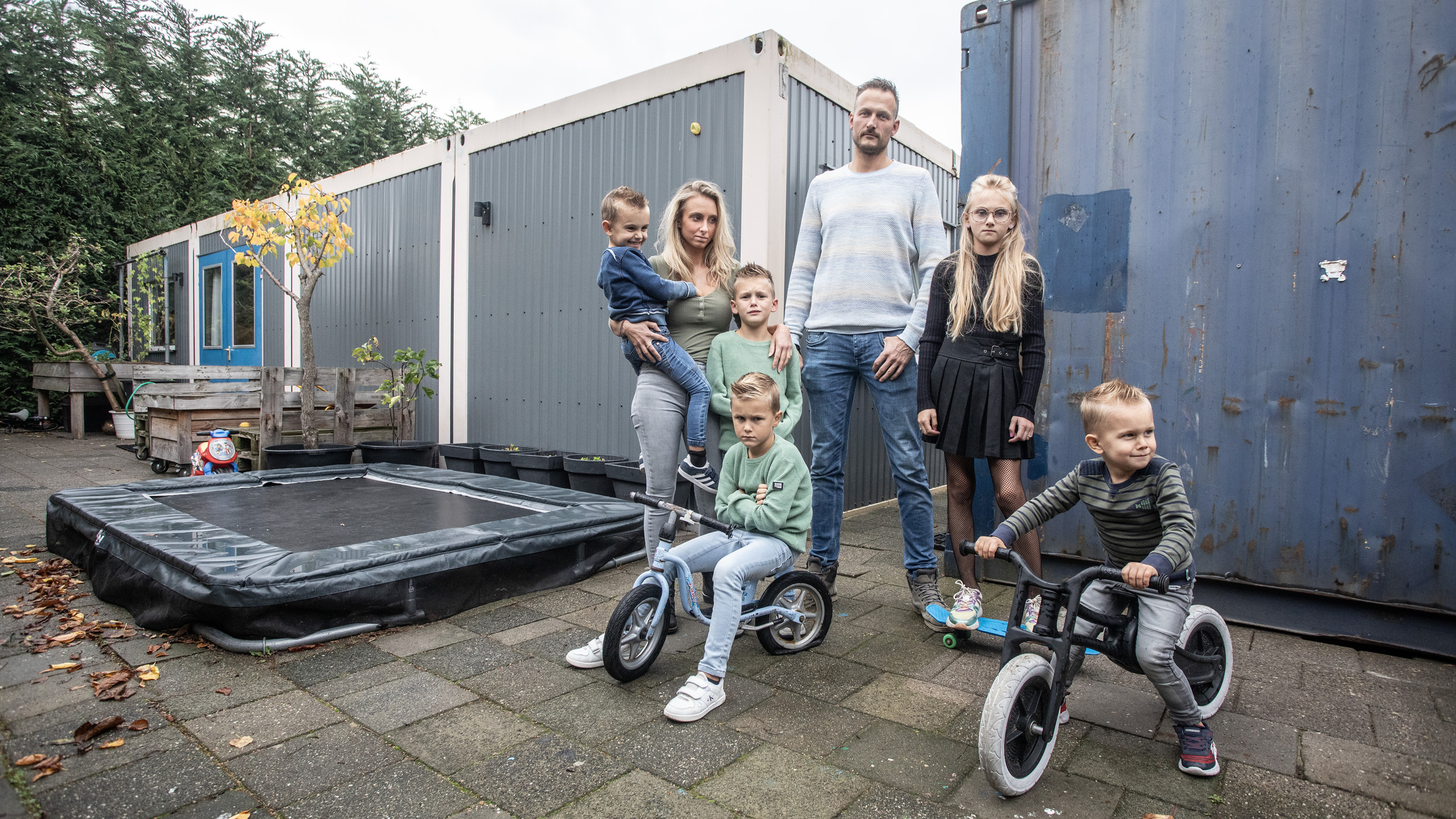 College biedt ’containergezin’ geen excuses aan, wel een vergoeding van