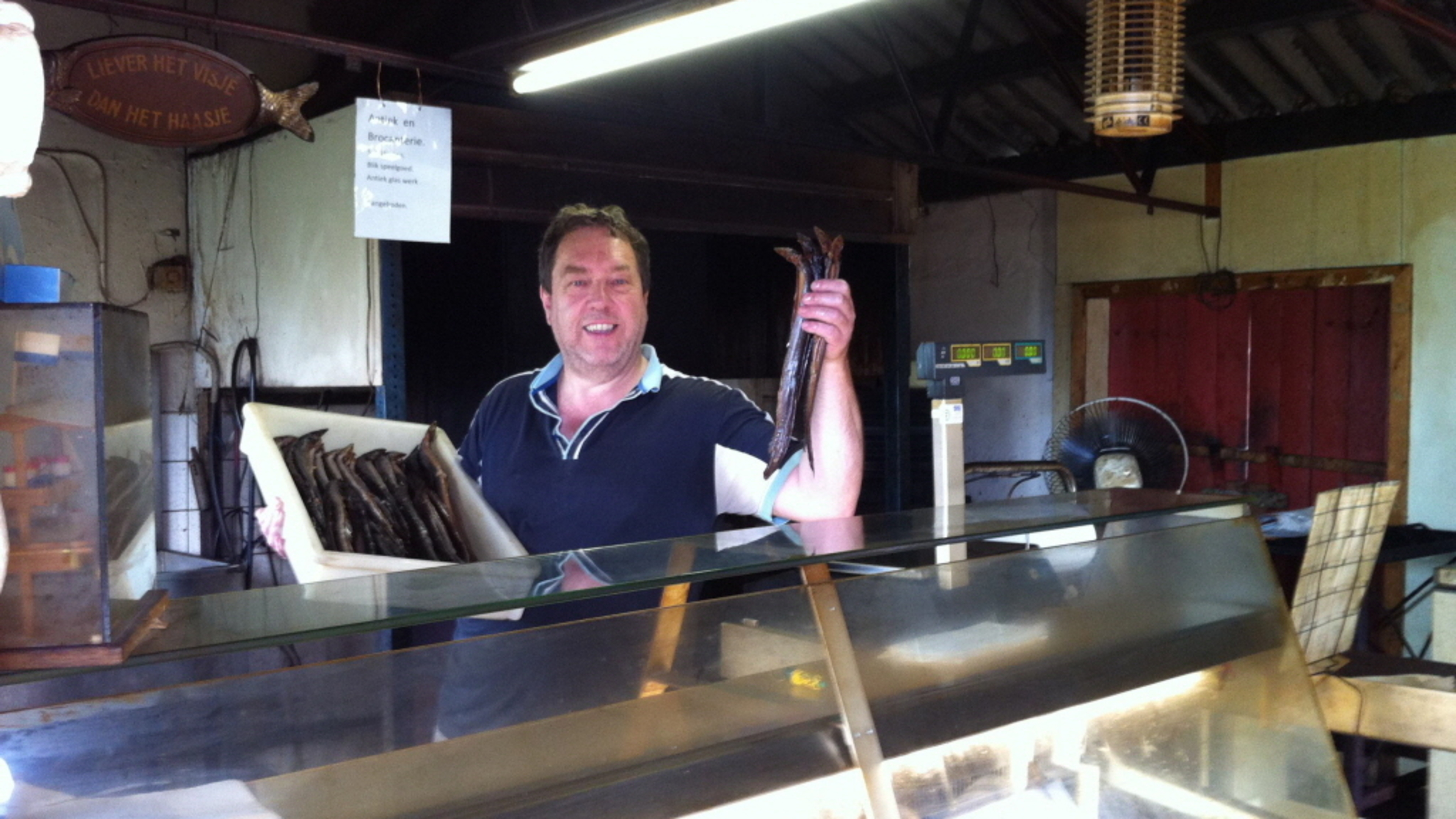 Palingvisser Martin Been zoekt viswater