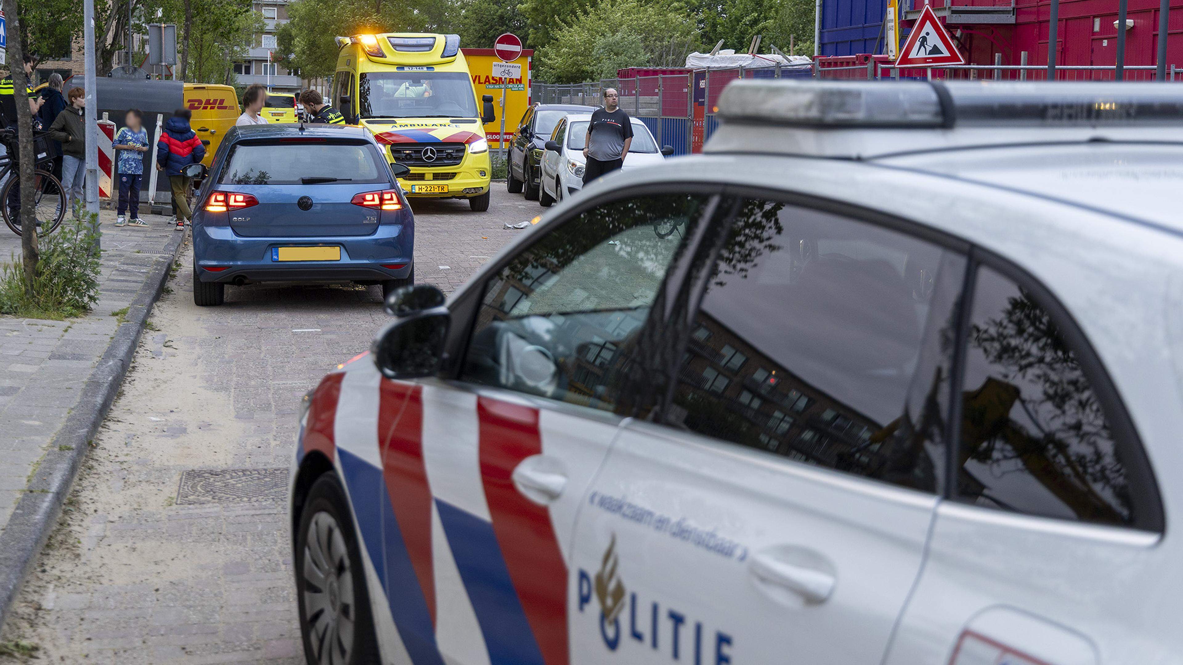 Automobilist gaat er vandoor na aanrijding met kind in Haarlem-Noord