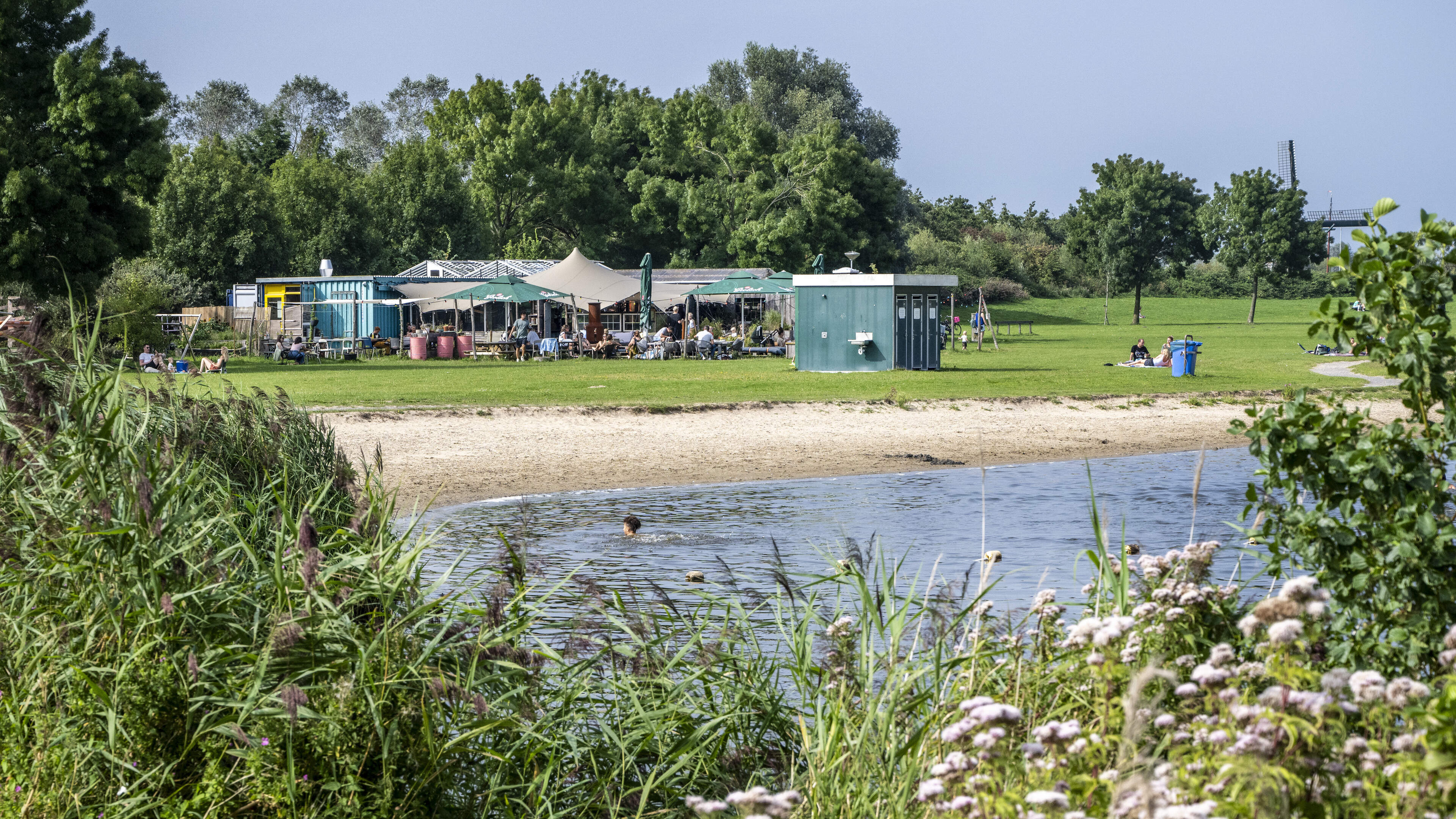 It is currently unsafe to swim at these locations in the Haarlem region