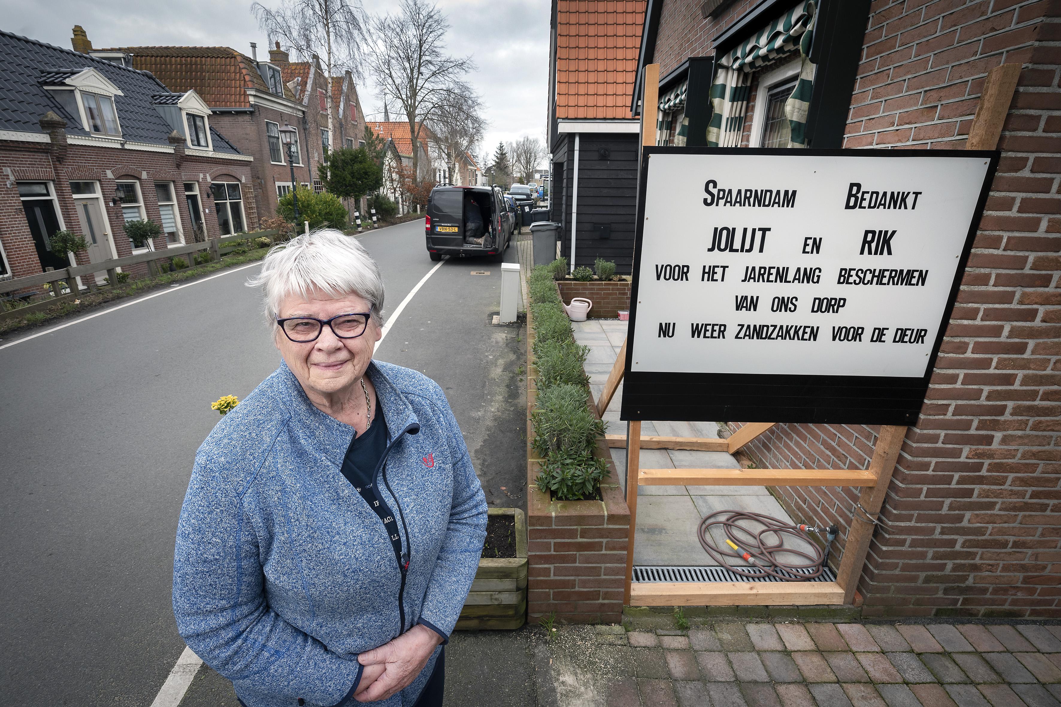 Het schuurt in het oude dijkdorp Spaarndam