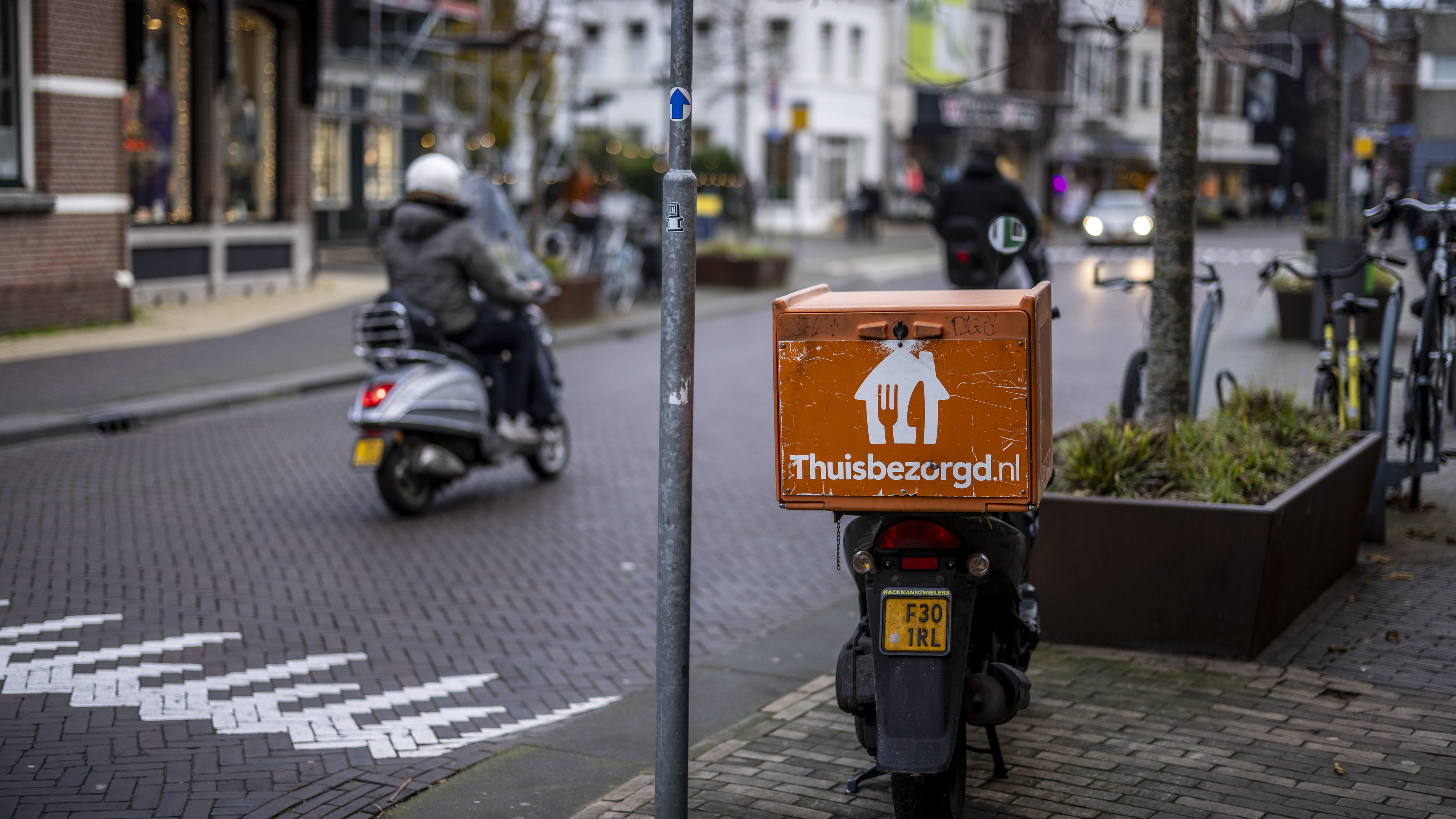 Falling and getting back up alone