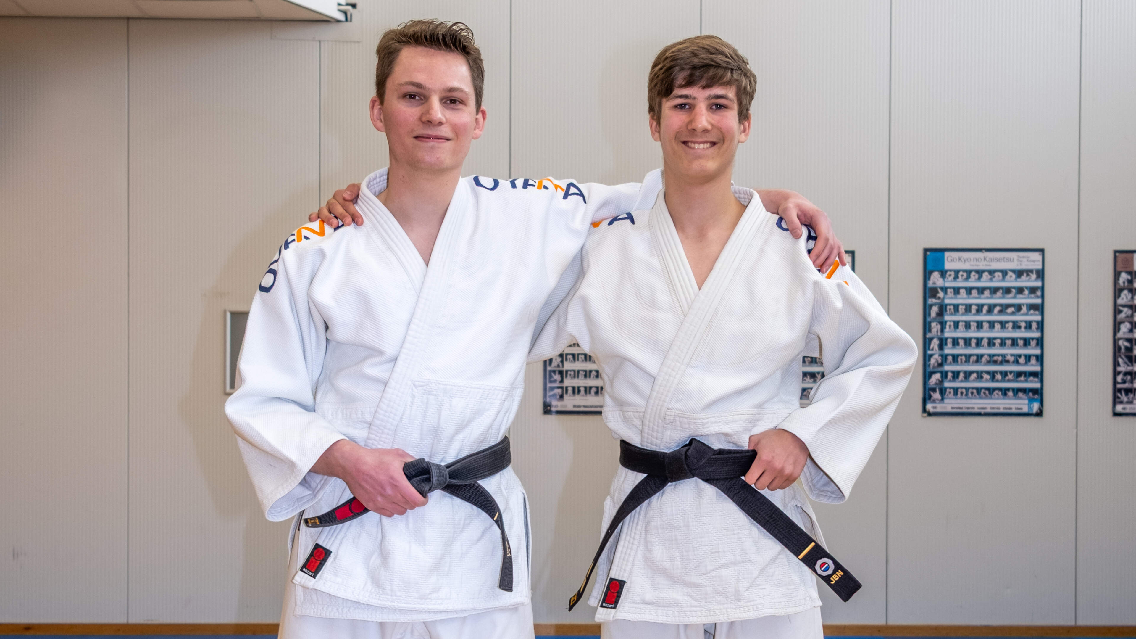 Friends Bram and Robert are twelve years apart but have much in common: ‘At a judo club like this, you are almost family’