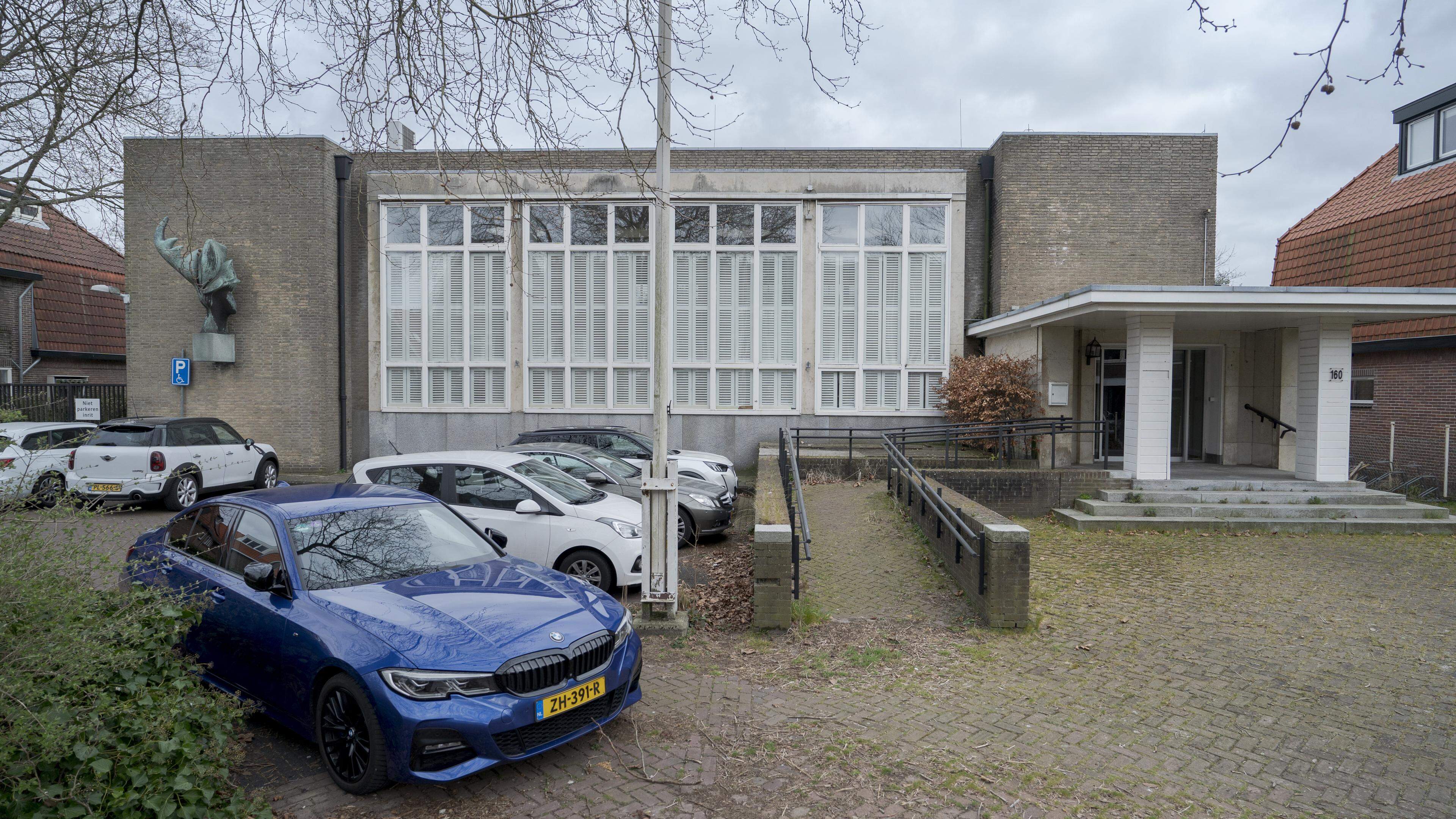 Bezorgde reacties op gebrek aan begeleiding op mogelijke asielopvanglocatie oude postkantoor Heemste