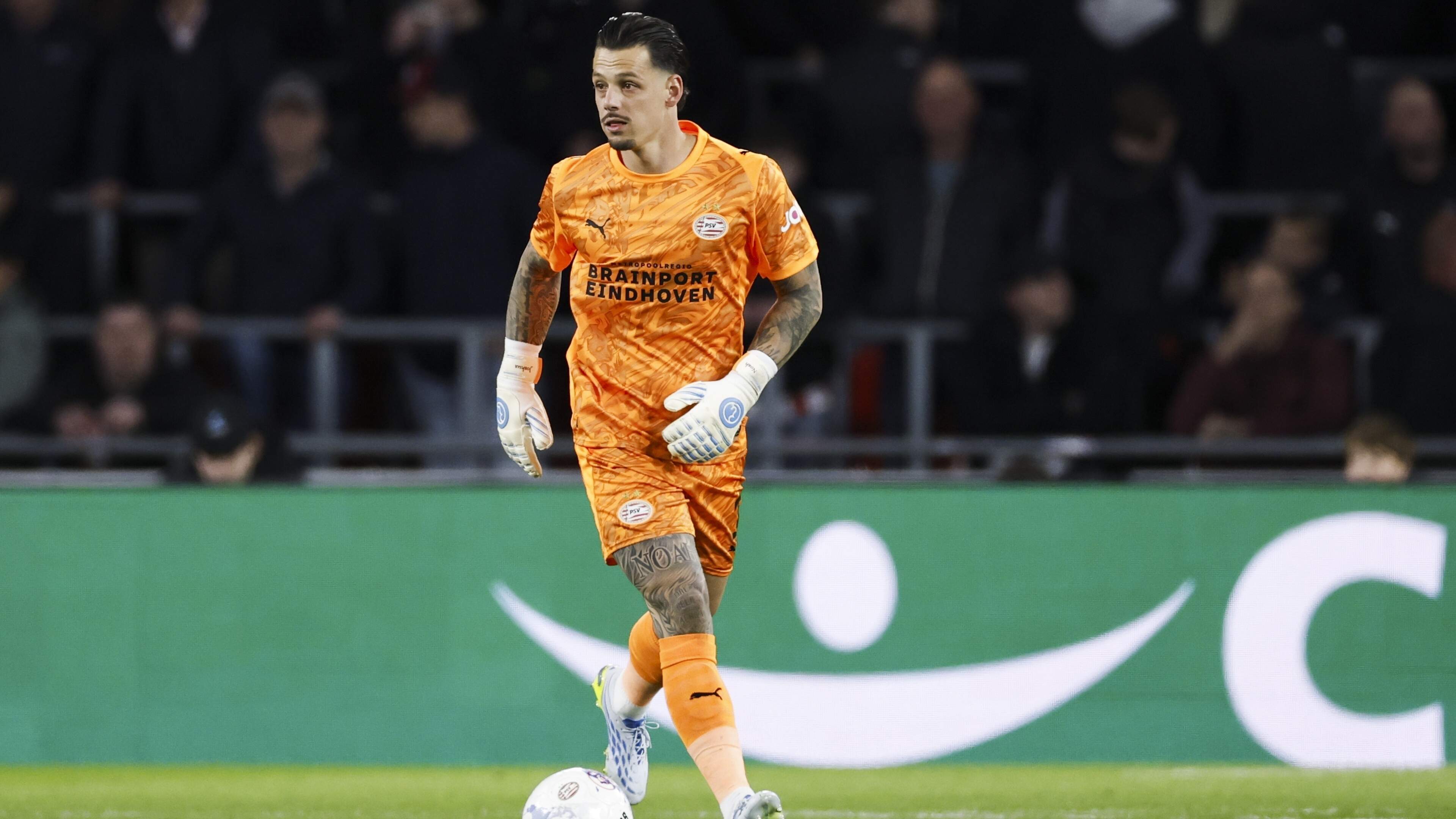 Nick Olij after his long-awaited PSV debut: 'All the emotions hit you after everything that has happened this year'