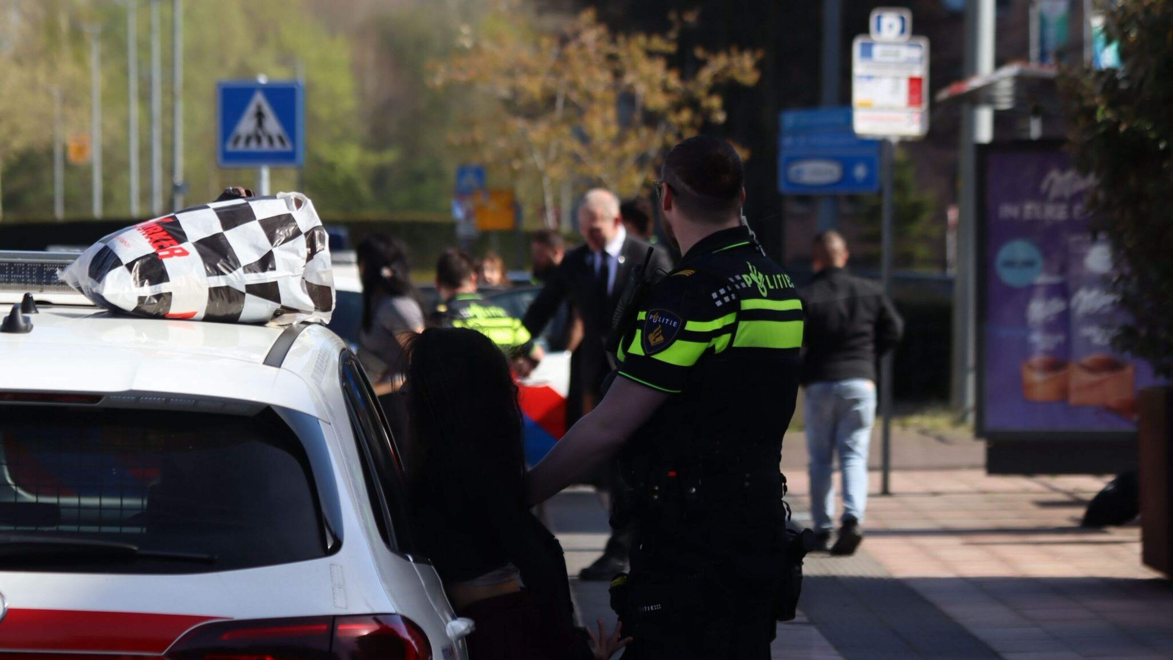 Three arrested after series of shopliftings in Hoofddorp