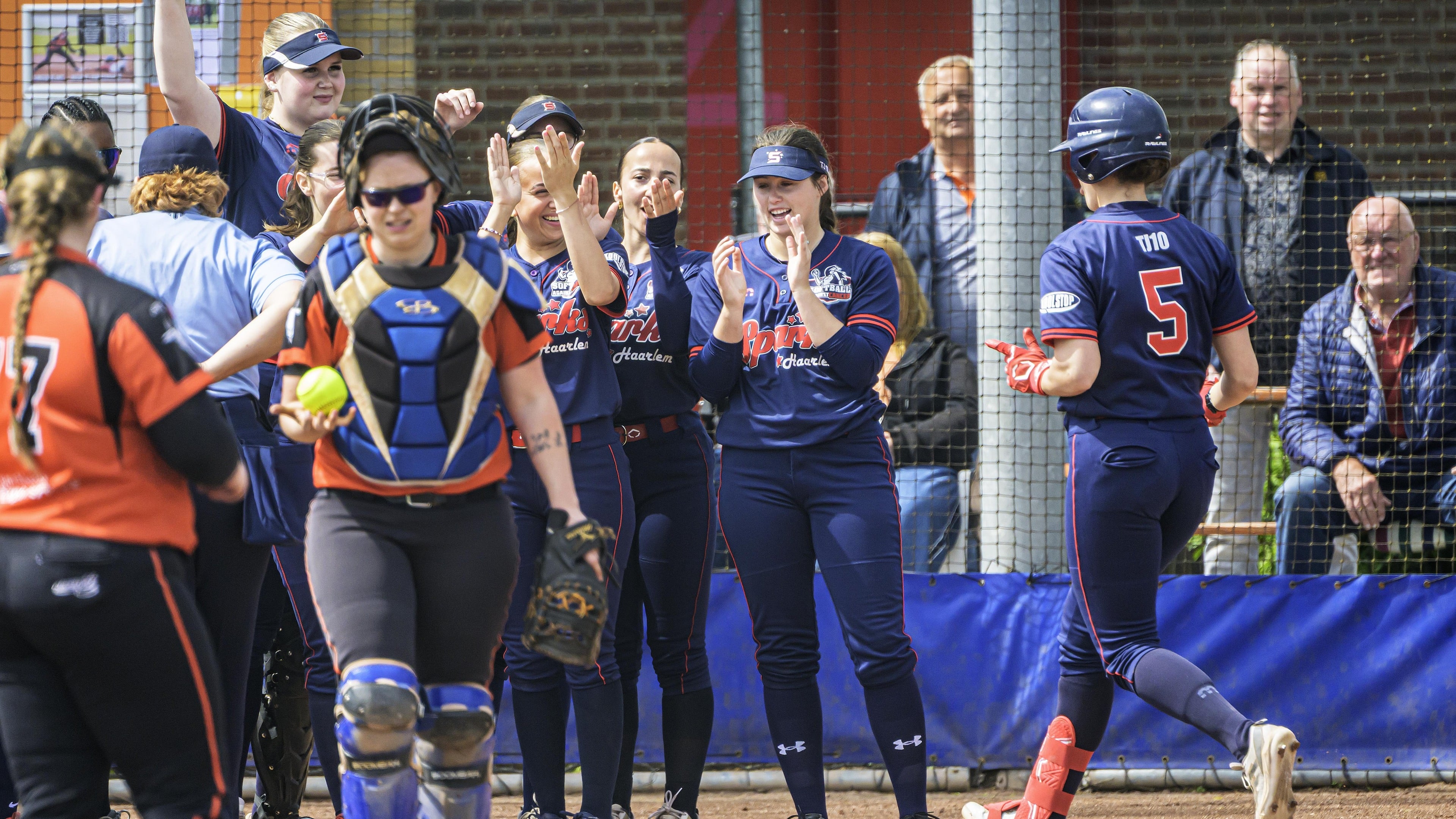 'We have so much fun in the team': Coach Peter van Dalen sees fun as the secret behind Sparks Haarlem's success