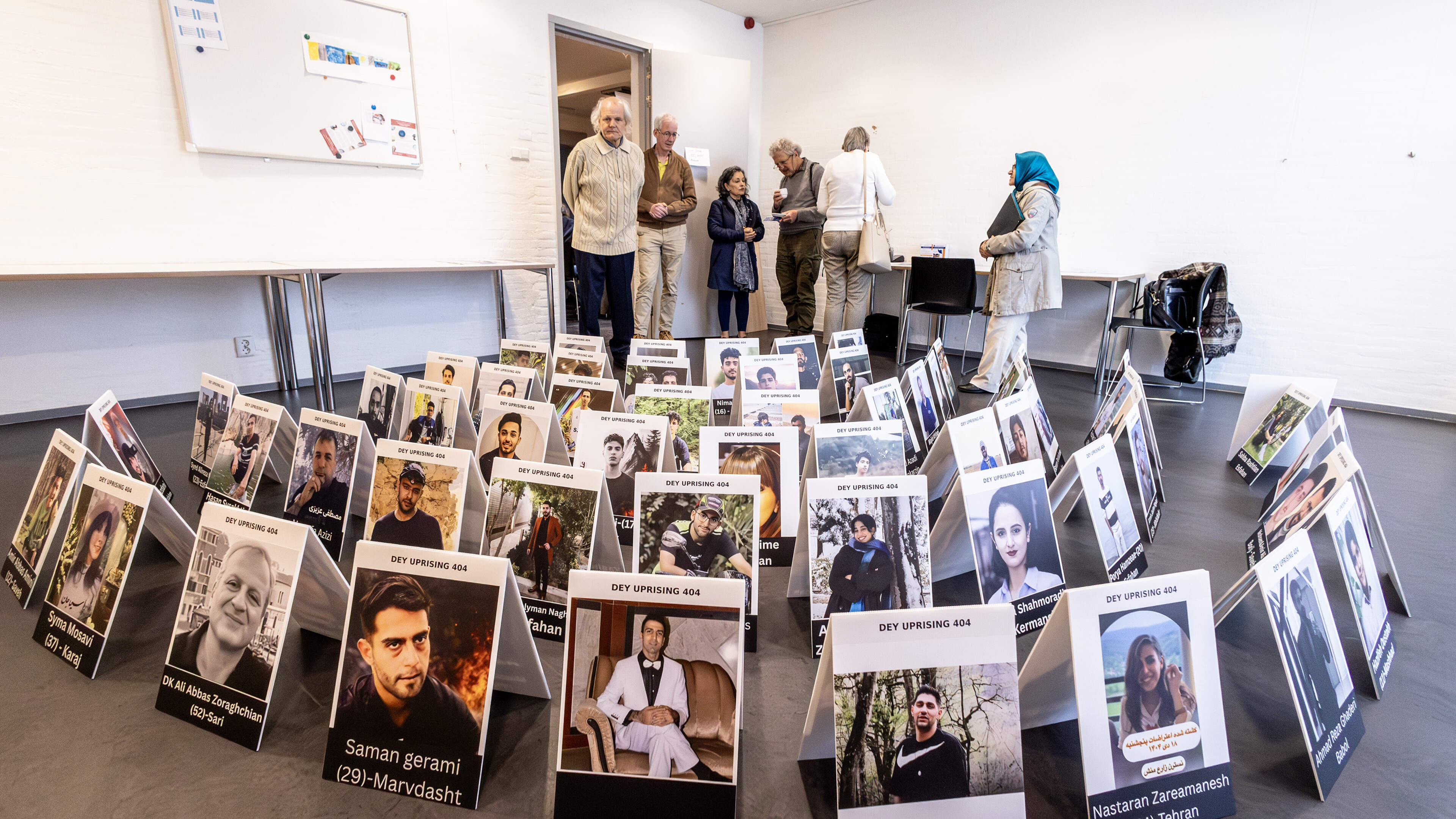 Exhibition in Ontmoetingskerk highlights human rights in Iran: ‘Young people risked death to demand change’