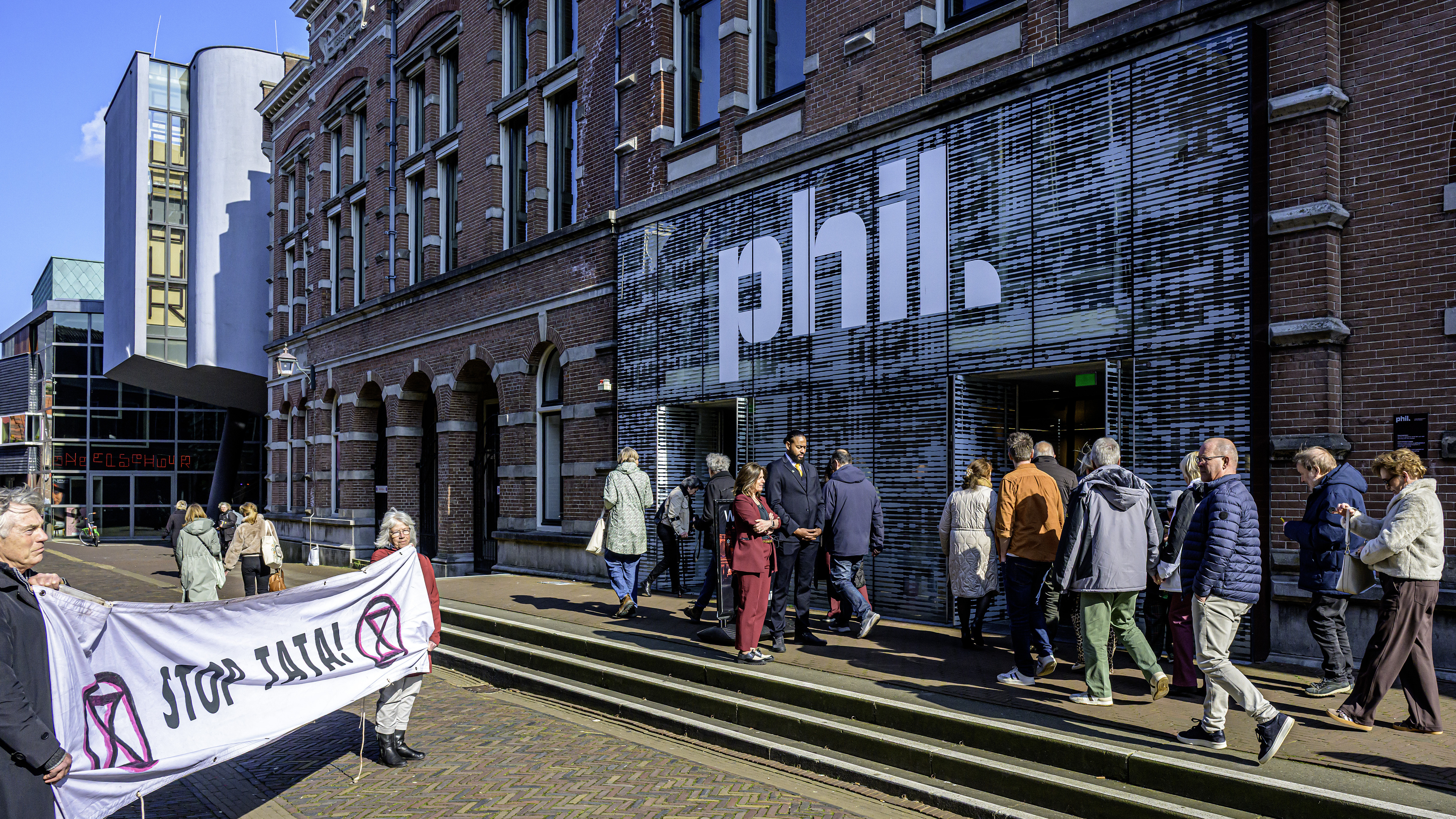 XR protest at Tata Steel Orchestra performance in the Phil