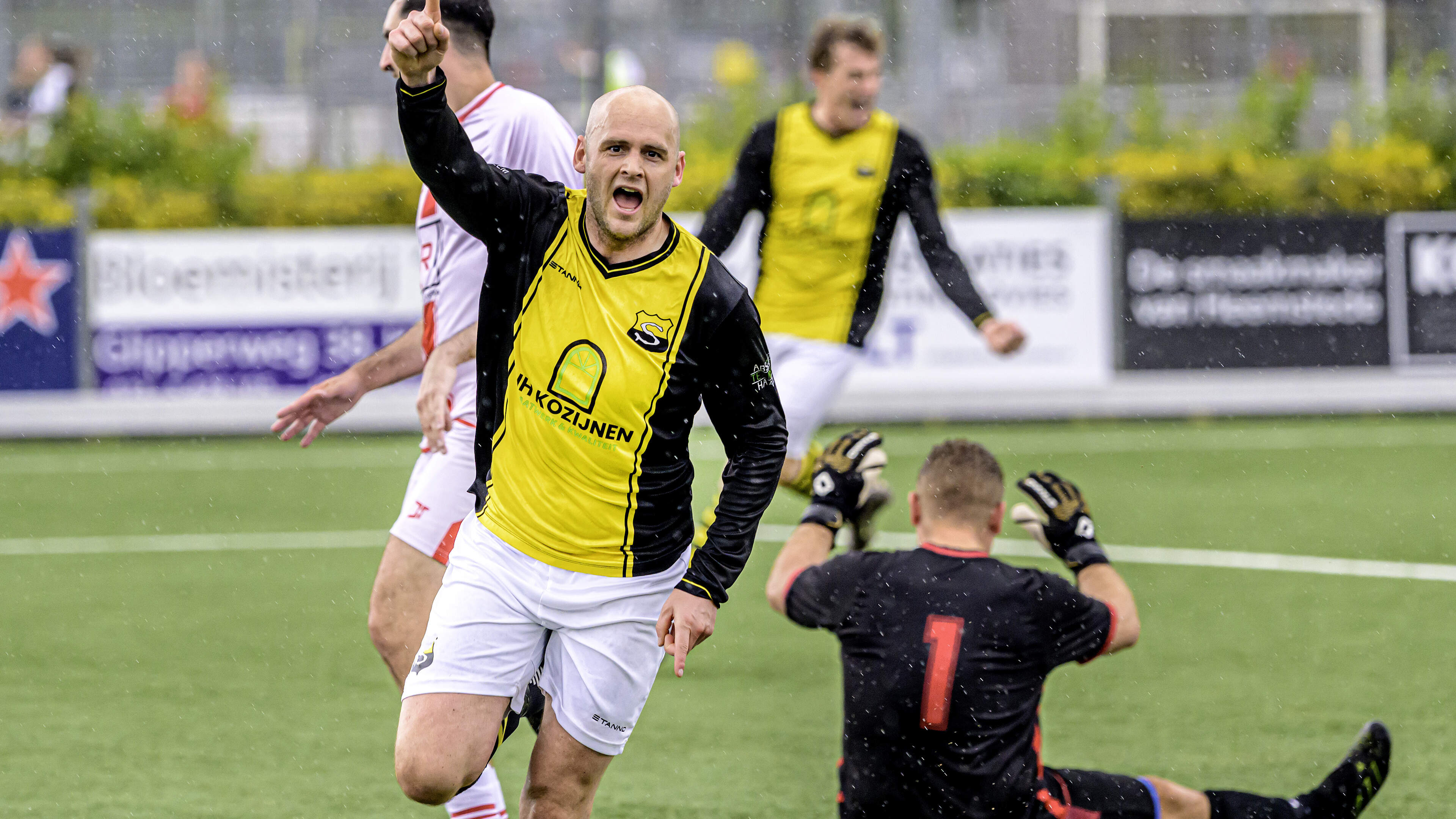 Schoten thrashes DIO to remain in fourth division: 'We failed to secure an even bigger result'