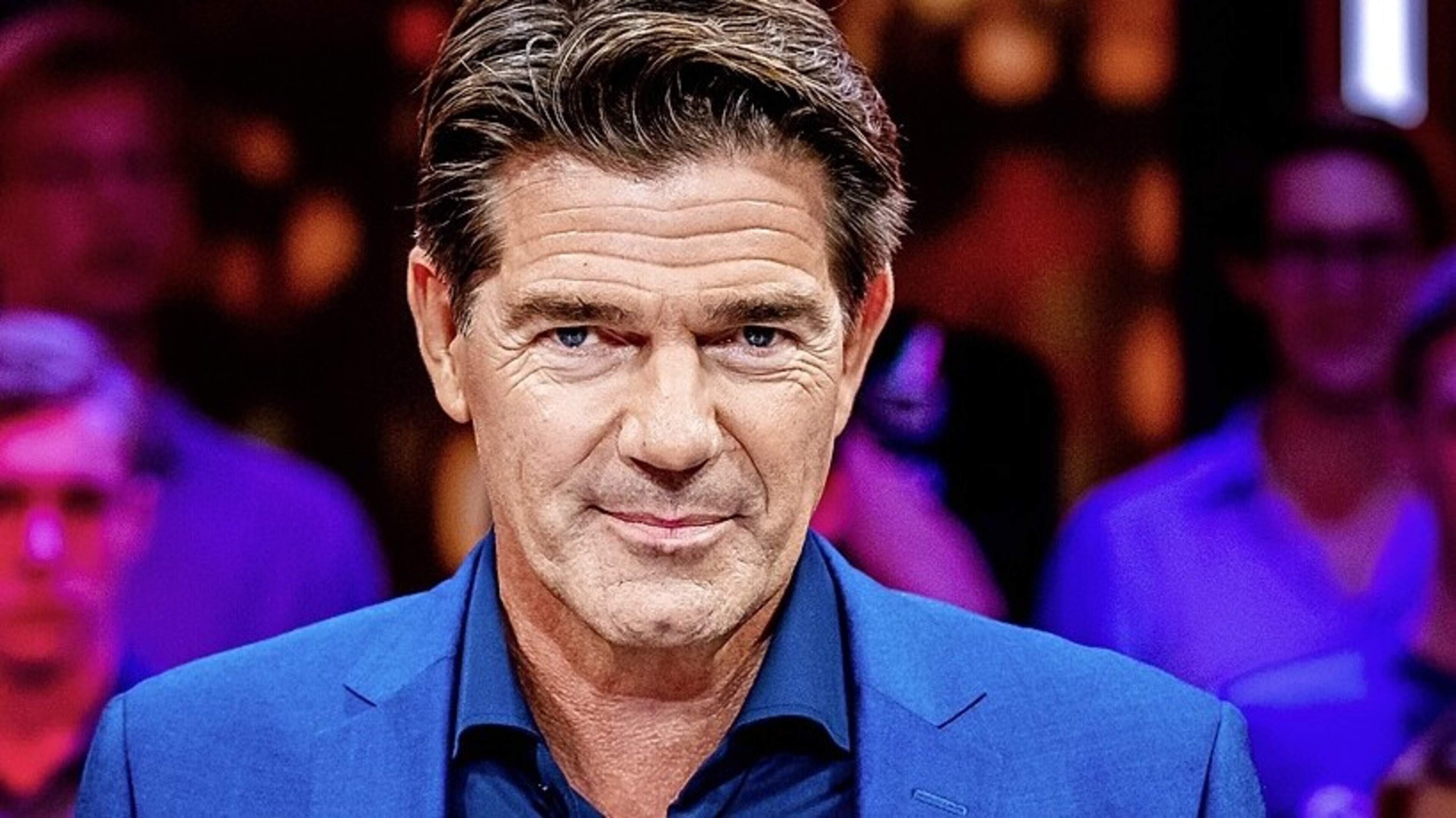 Twan Huys discusses his new book in Heemstede: A personal story about fatherhood, grief and the healing power of walking