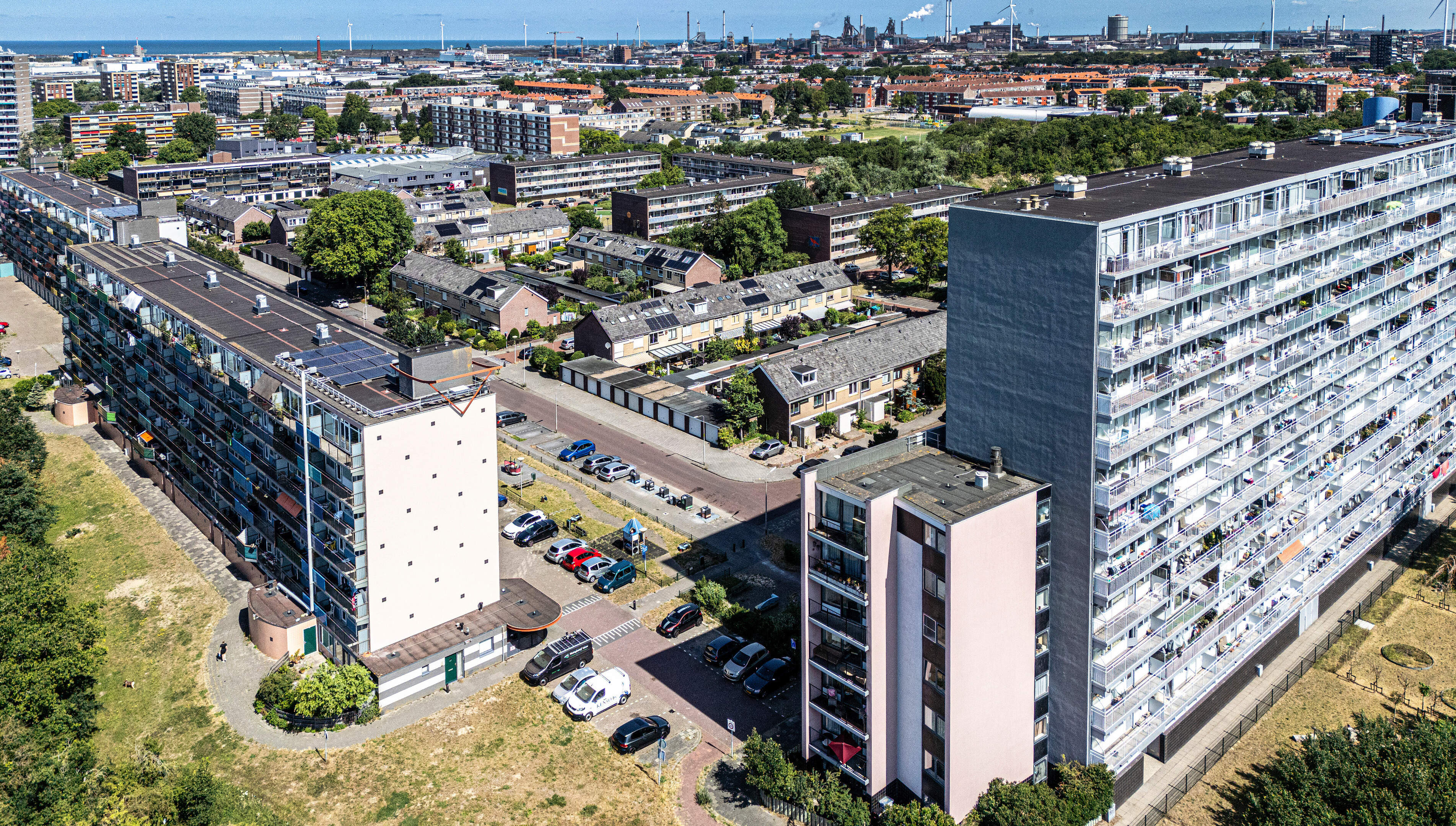 More social housing for regular seekers in Zuid-Kennemerland and IJmond, share of urgent seekers lower than in rest of country