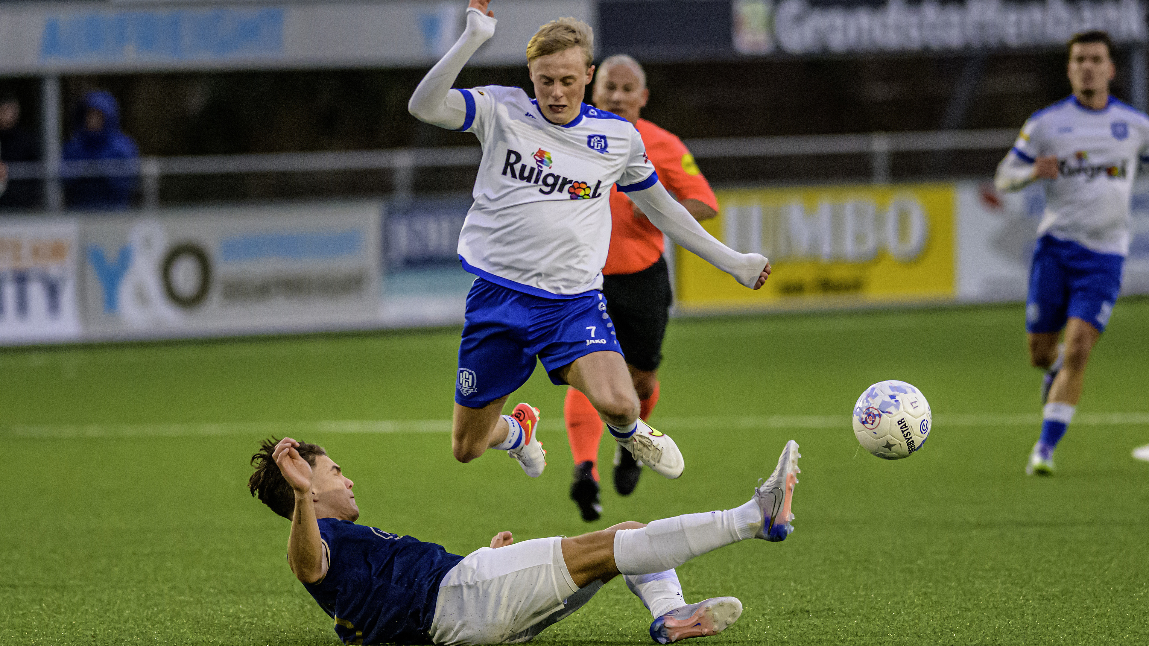 Hillegom plays well, creates many chances, but fails to reward itself. 'Incredibly frustrating that we didn't manage to score'