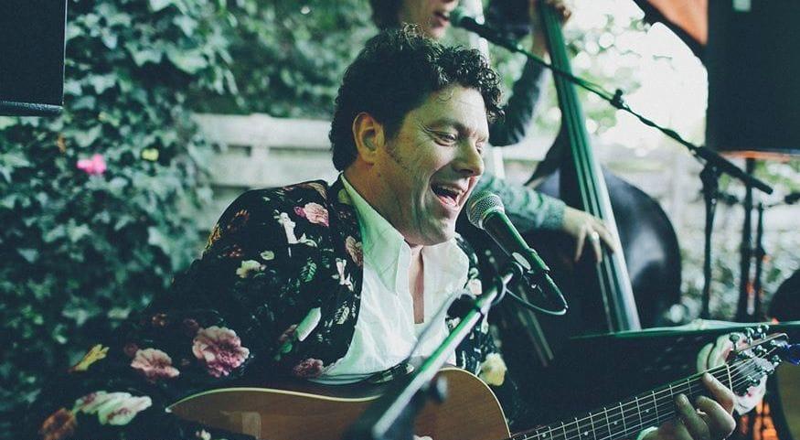 Joost van Sambeek (61), ’Nachtburgemeester van Beinsdorp’, plotseling overleden