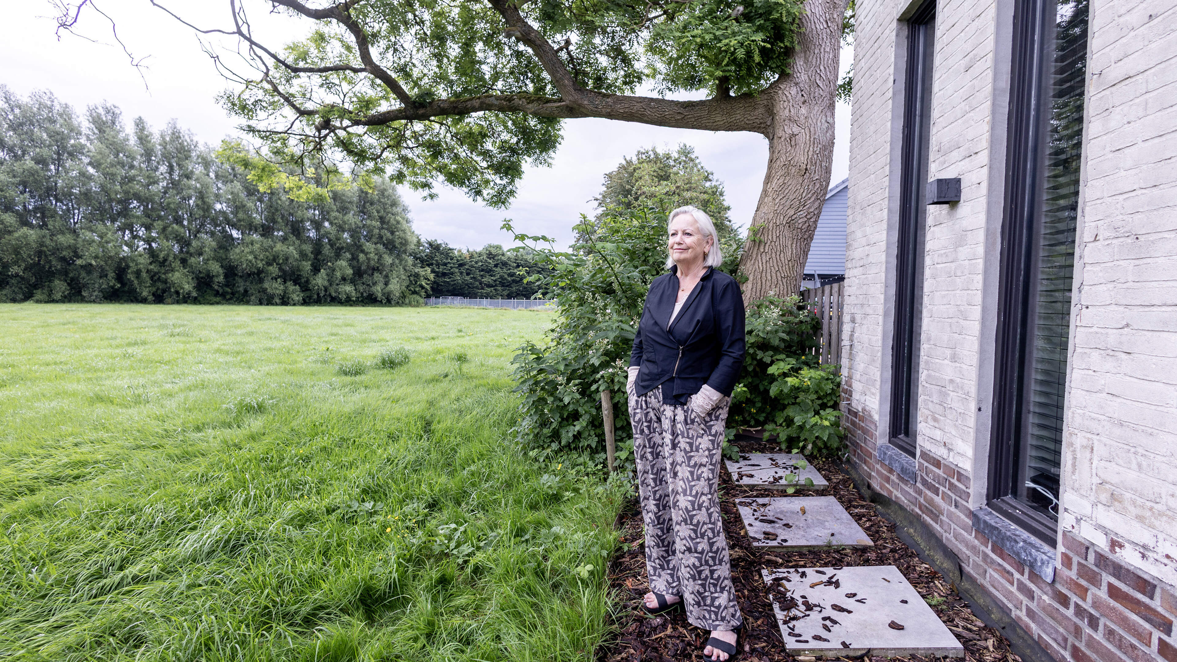 Residents sharpen knives over 'green postage stamp': '4,500 new homes coming to Cruquius. Why must this plot be filled too?'