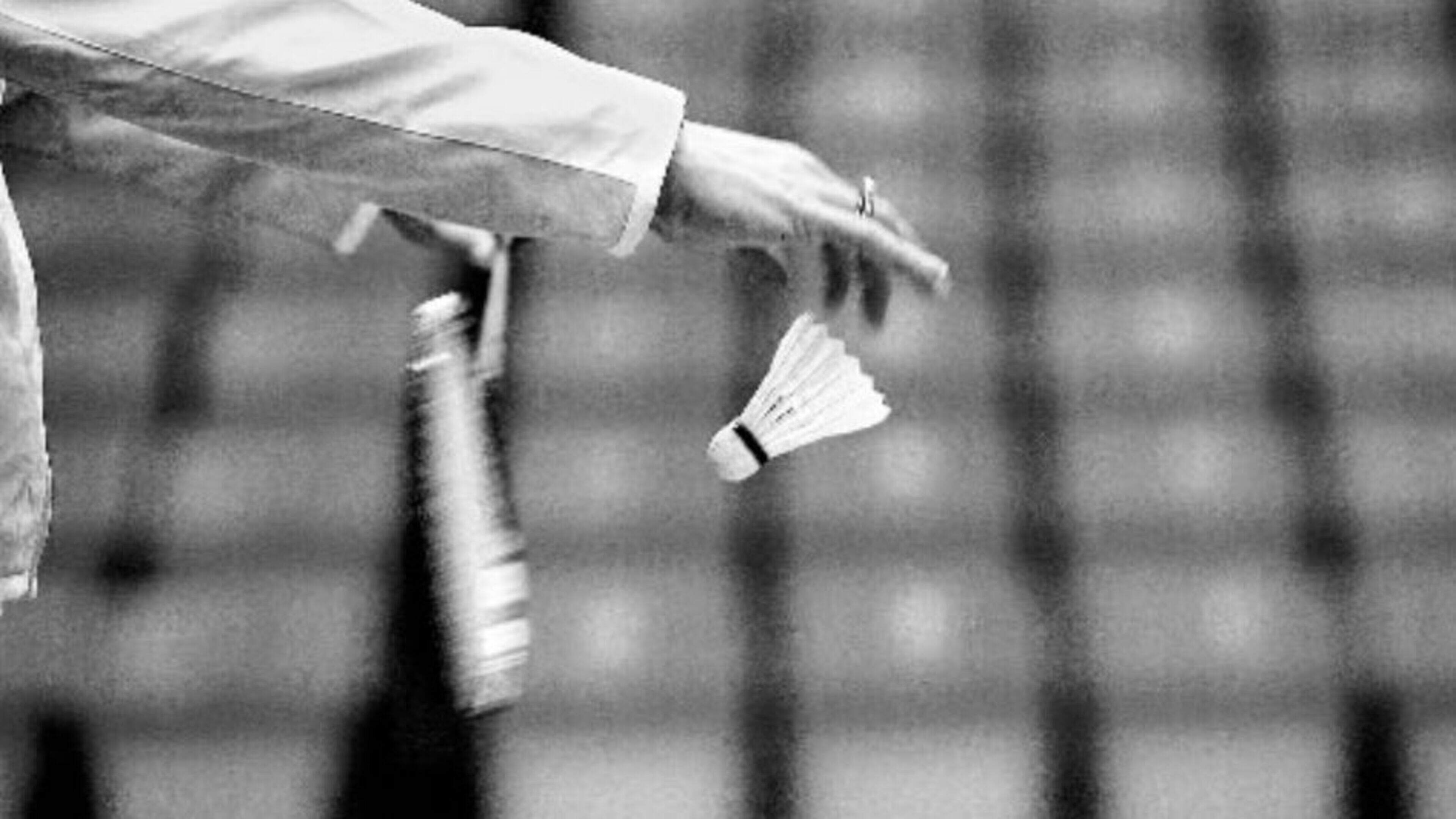 Hillegom badminton club De Vossemeppers forced to give up beloved Wednesday morning slot after 40 years: 'A big change, but we'll just have to accept it'
