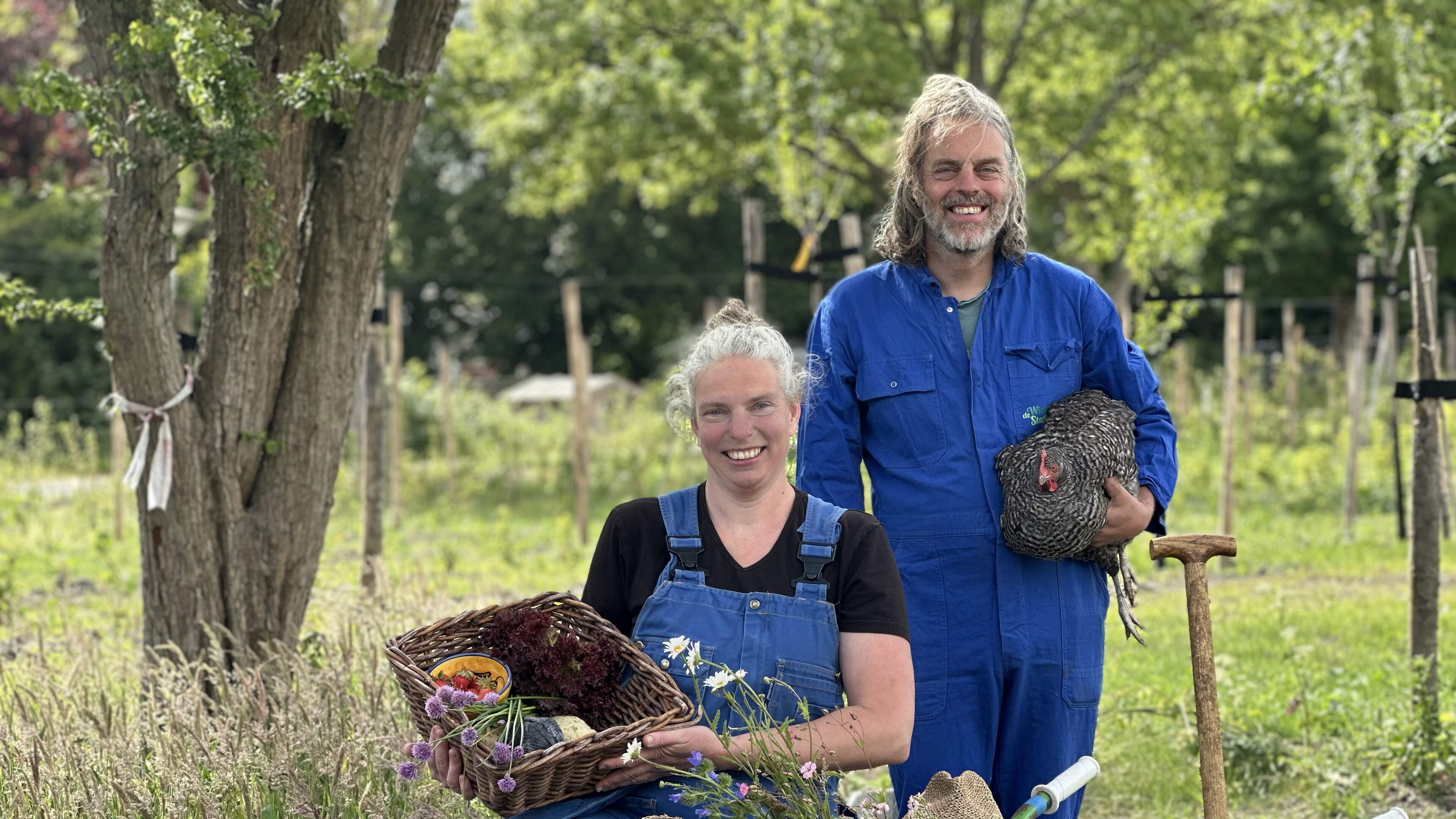 Stadsboeren Cruquius dromen van ontmoetingsplek voor de wijk: ’Elke woensdagavond verandert de boerd