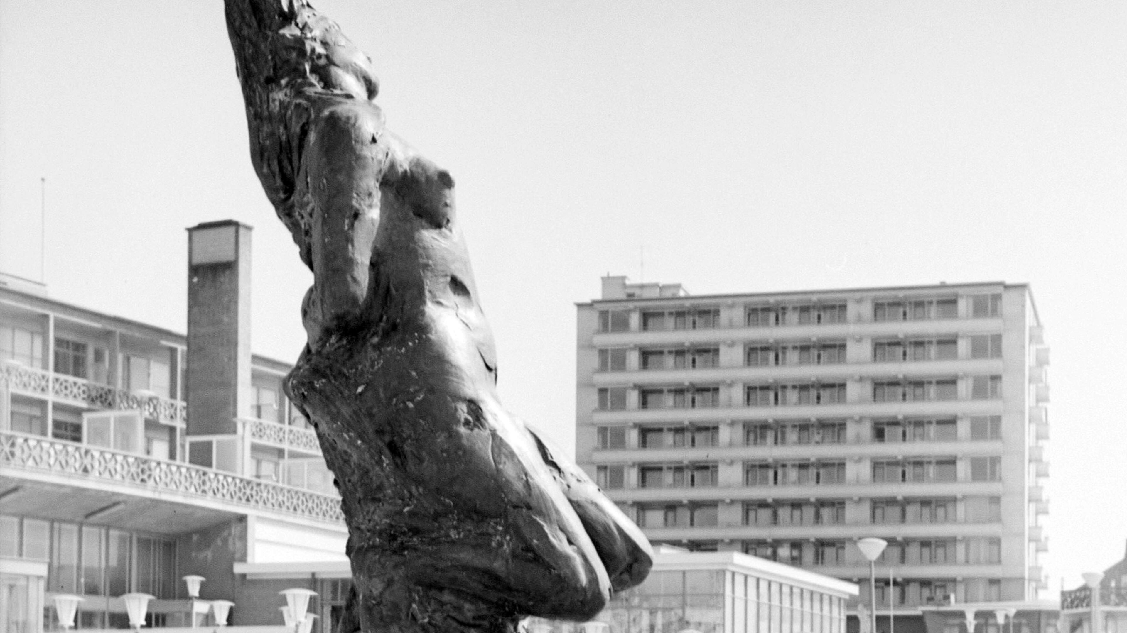 Big and bare on the boulevard: The Sunbather has been a coastal eye-catcher for sixty years