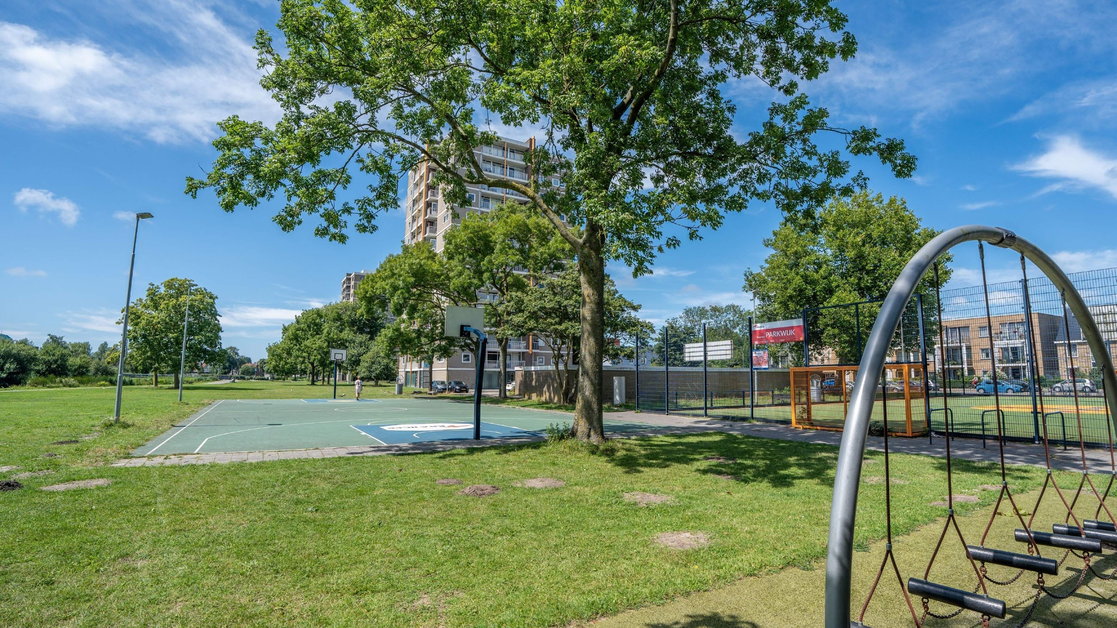 Haarlem children, let's play! City doubles playground equipment at 29 locations