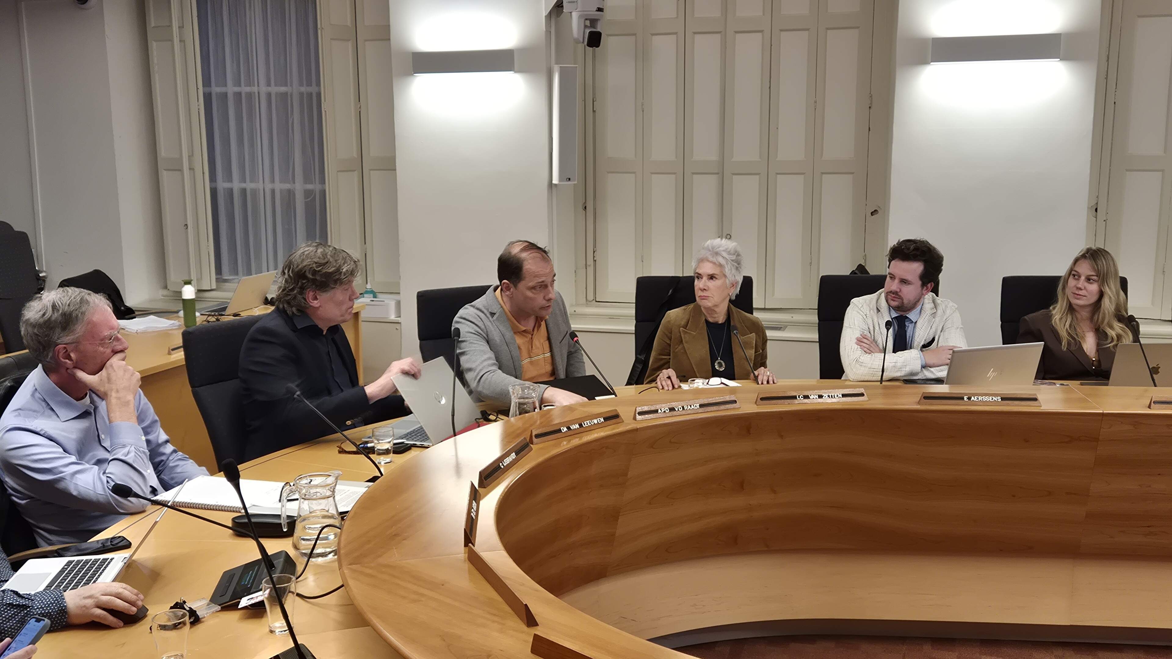 Haarlem opposition shows reluctance at coalition agreement input session: 'We are being taken for a ride'