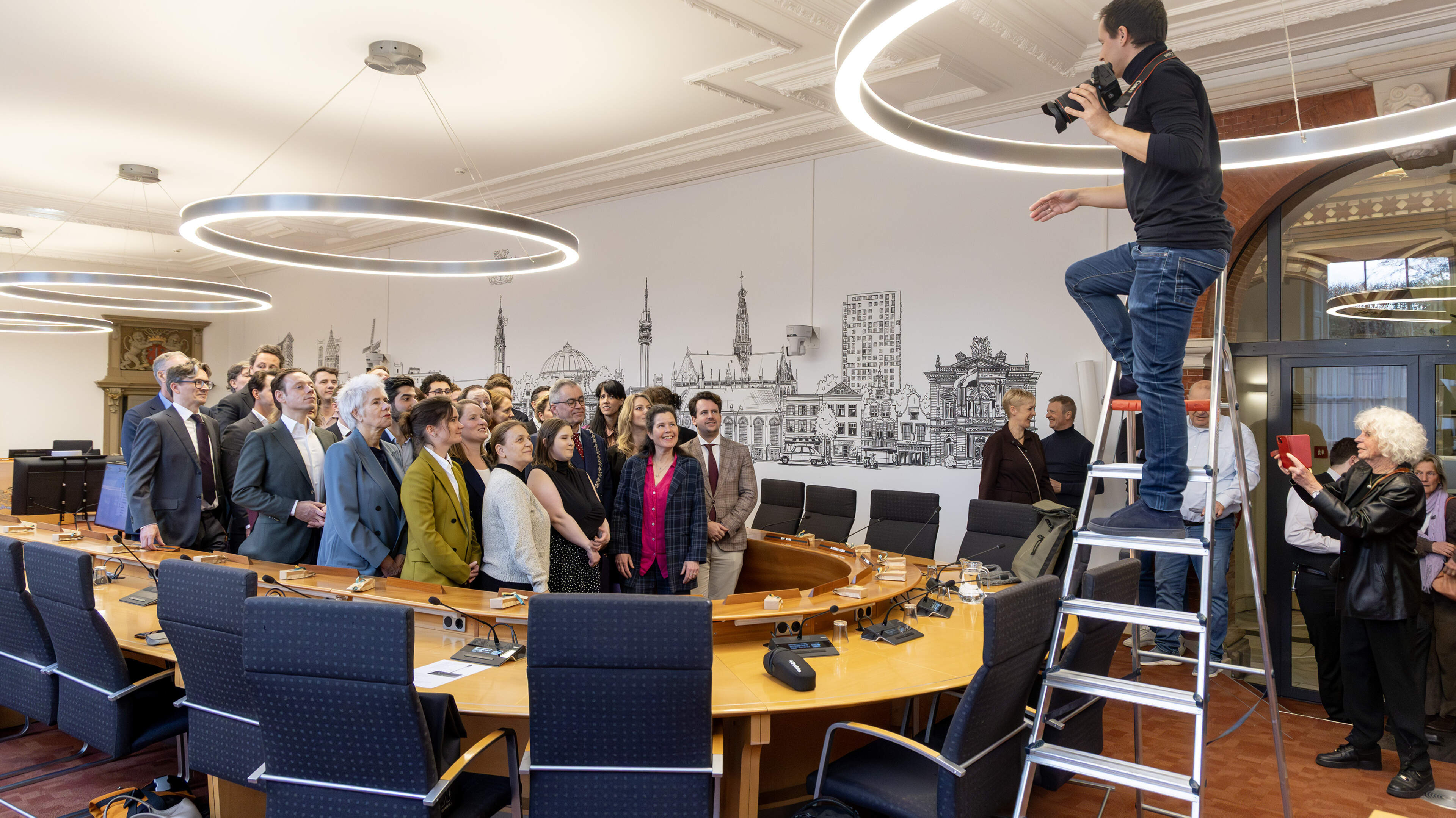 Vocational graduates bring much-needed diversity, yet only 13 percent of Haarlem region councilors are practically trained